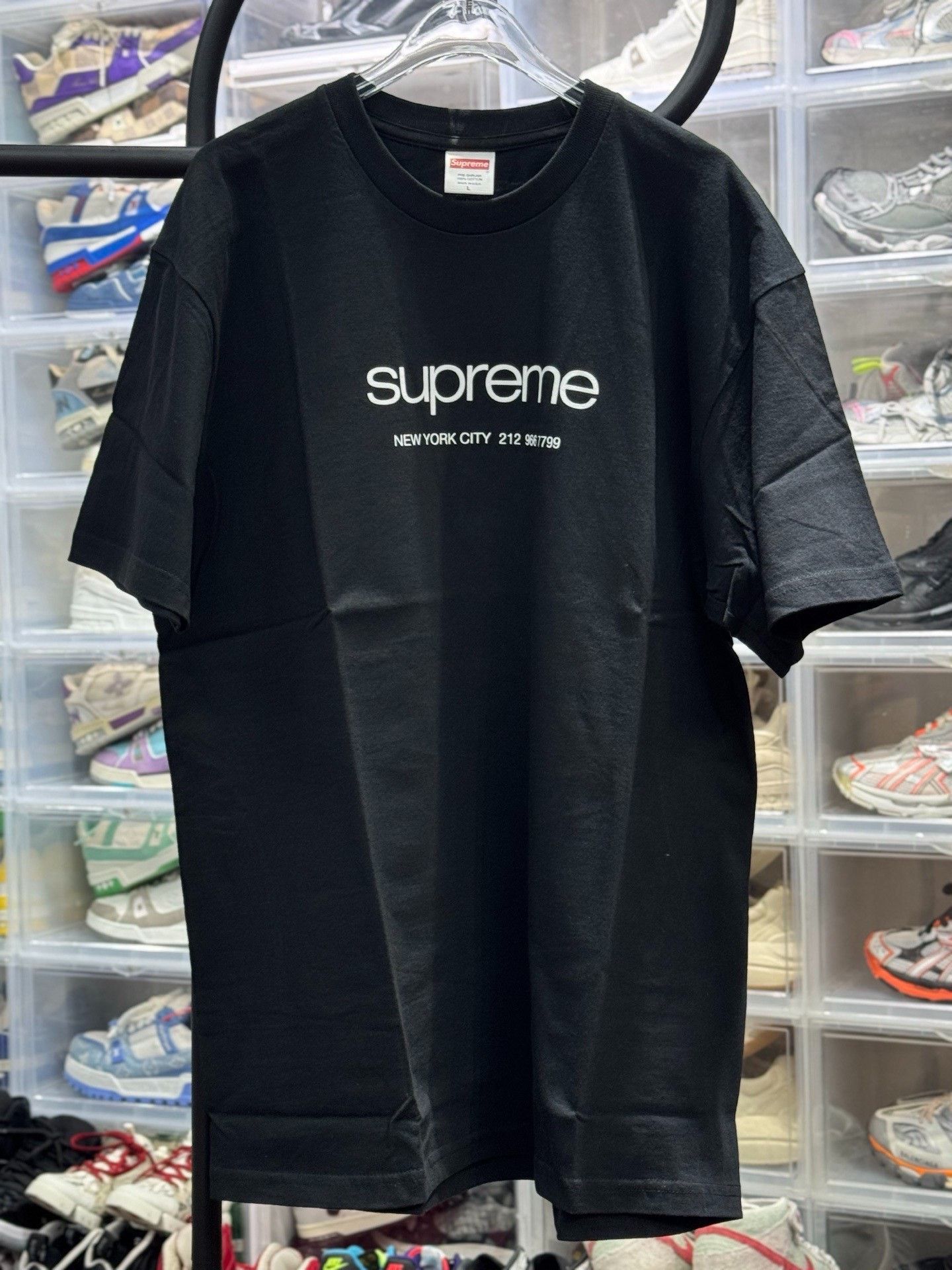 Supreme Supreme Black T-Shirt L Men Size US L / EU 52-54 / 3 - 1 Thumbnail