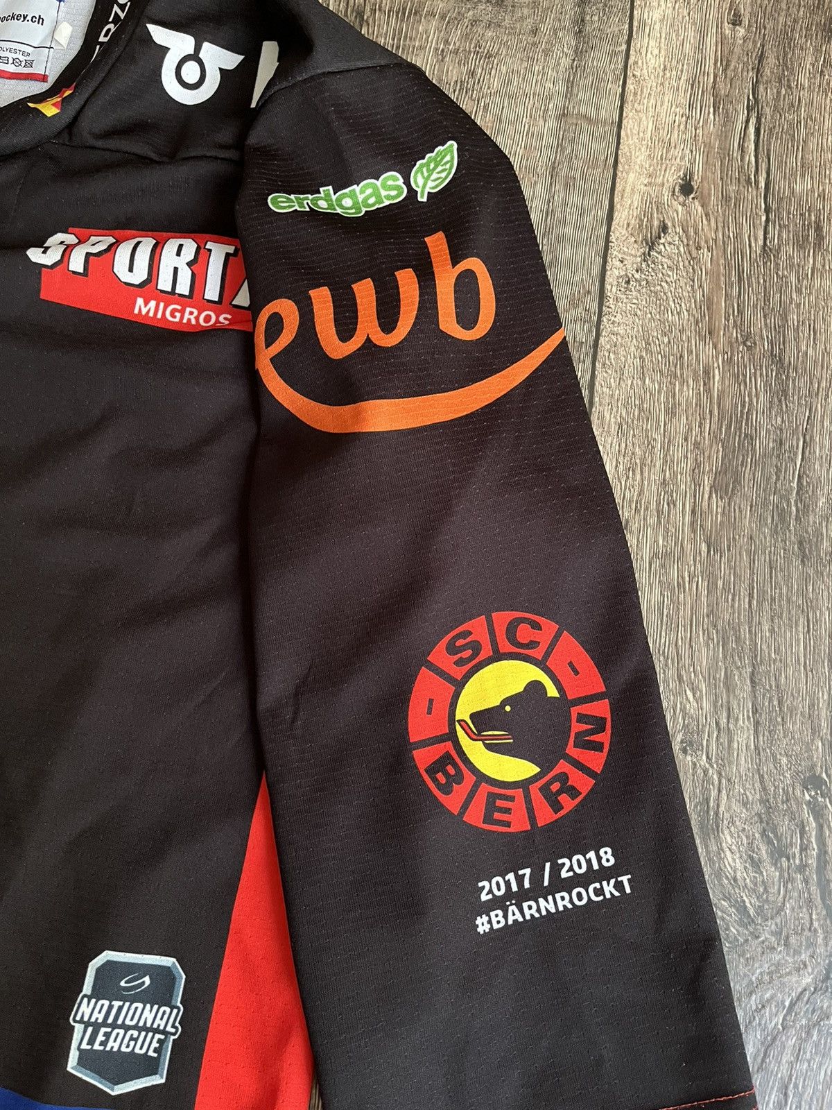 Other Sc Bern Switzerland #11 Berger Hockey Vintage Jersey Size US S / EU 44-46 / 1 - 8 Thumbnail