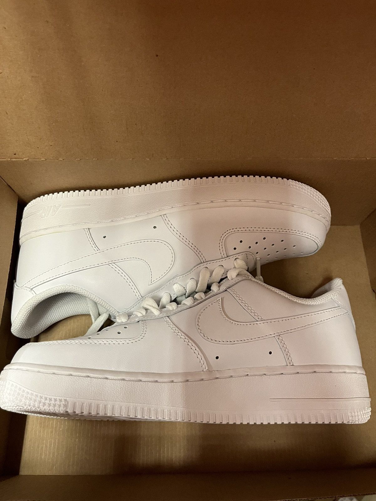 Nike Nike Air Force 1 Low ‘07 Size 7.5 Size US 7.5 / EU 40-41 - 1 Thumbnail