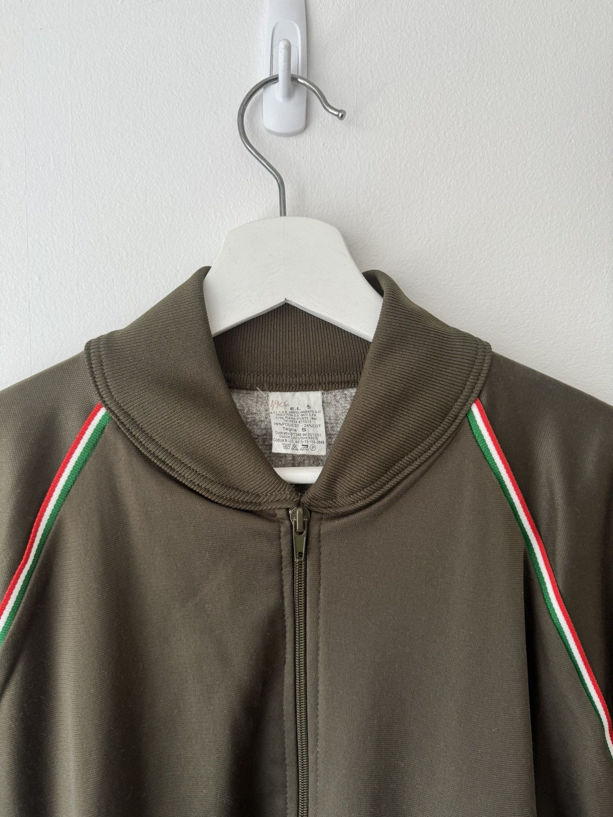 Vintage Vintage Italian Gas Station Track Jacket Size US S / EU 44-46 / 1 - 2 Thumbnail