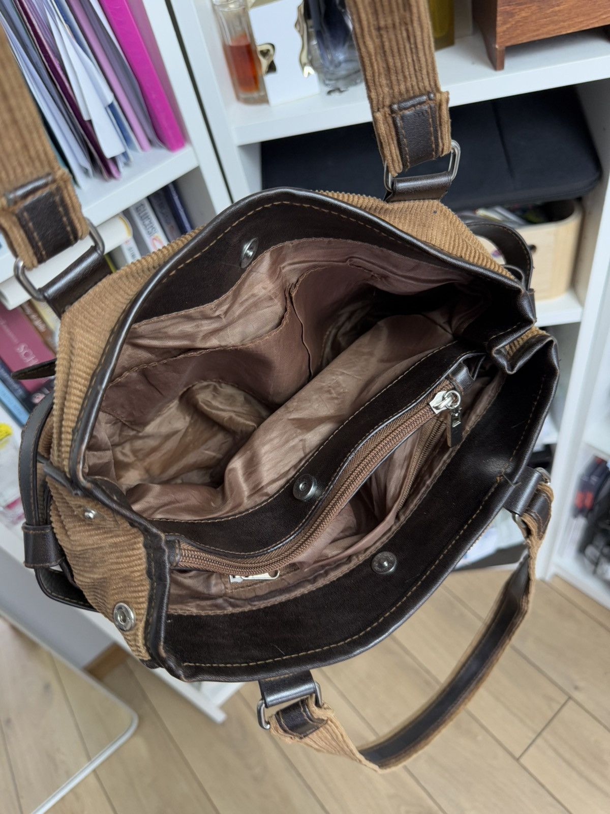 KangaROOS × Vintage Vintage y2k kangaroos corduroy shoulderbag avantgarde y2k 00s Size ONE SIZE - 10 Thumbnail