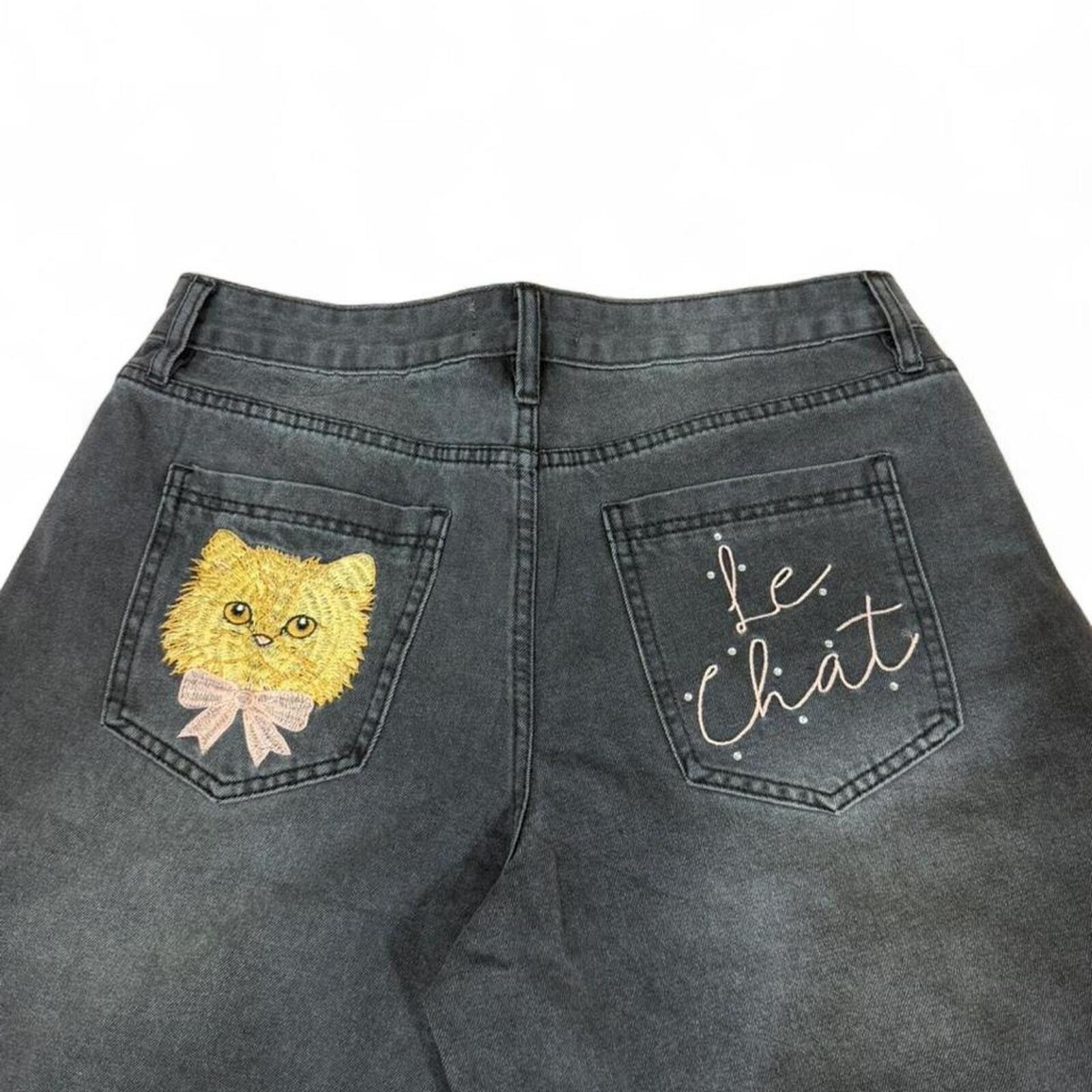 True Religion Black denim shorts with embroidered cat design Size 34" / US 12 / IT 48 - 3 Thumbnail