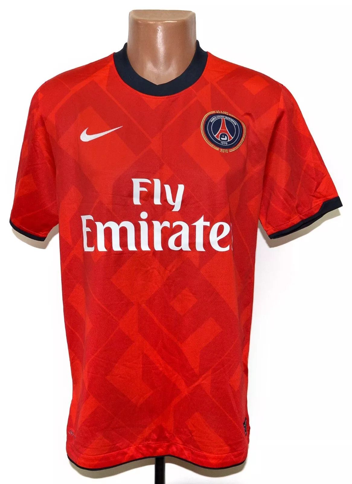 Nike PSG 2010/2011 AWAY FOOTBALL SHIRT JERSEY NIKE SIZE M ADULT Size US M / EU 48-50 / 2 - 1 Thumbnail