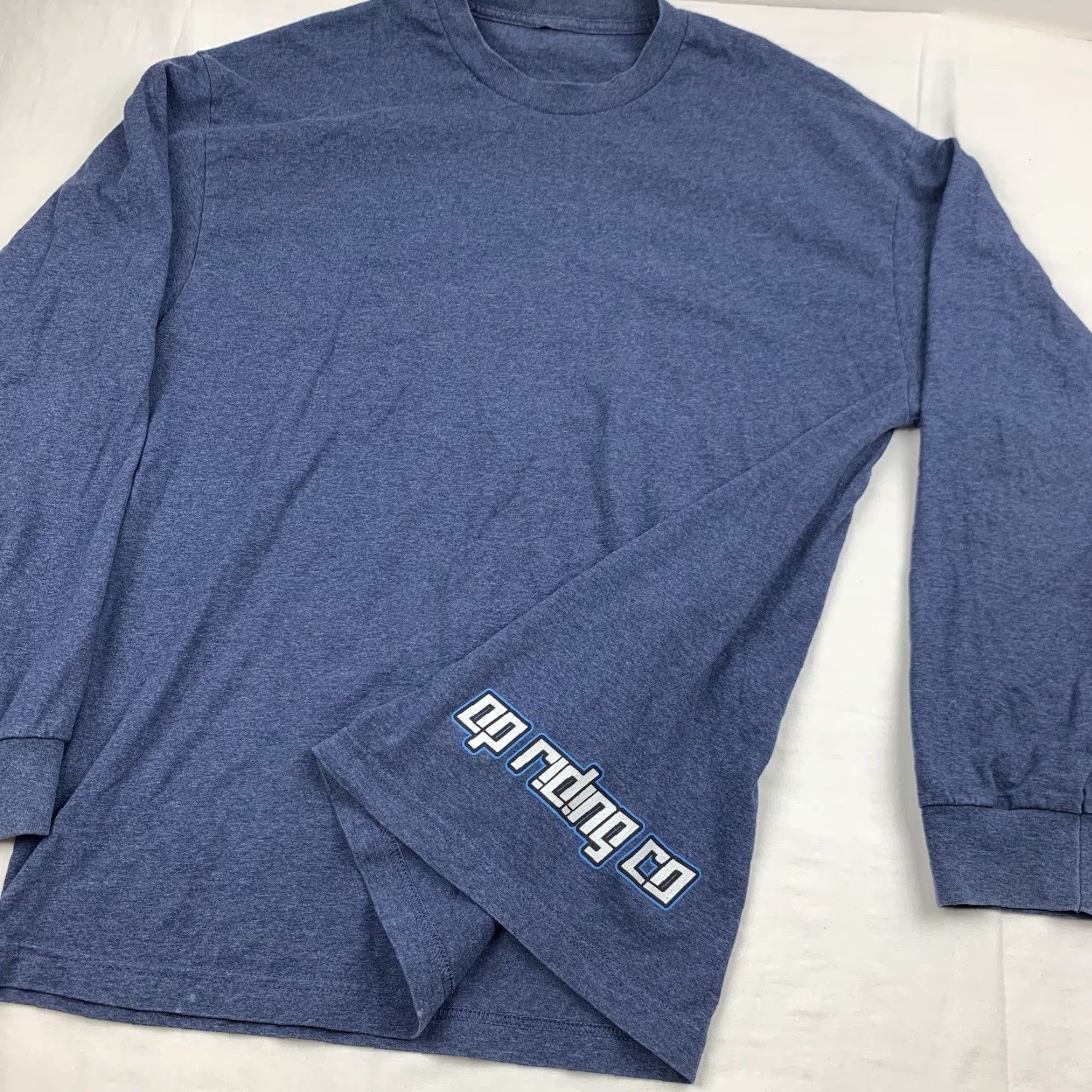 Ocean Pacific VINTAGE Ocean Pacific Long Sleeve Shirt Mens Large Blue Grunge Y2K Surf 90s Op Riding Co Crew Neck Modern Fit Size US L / EU 52-54 / 3 - 4 Thumbnail