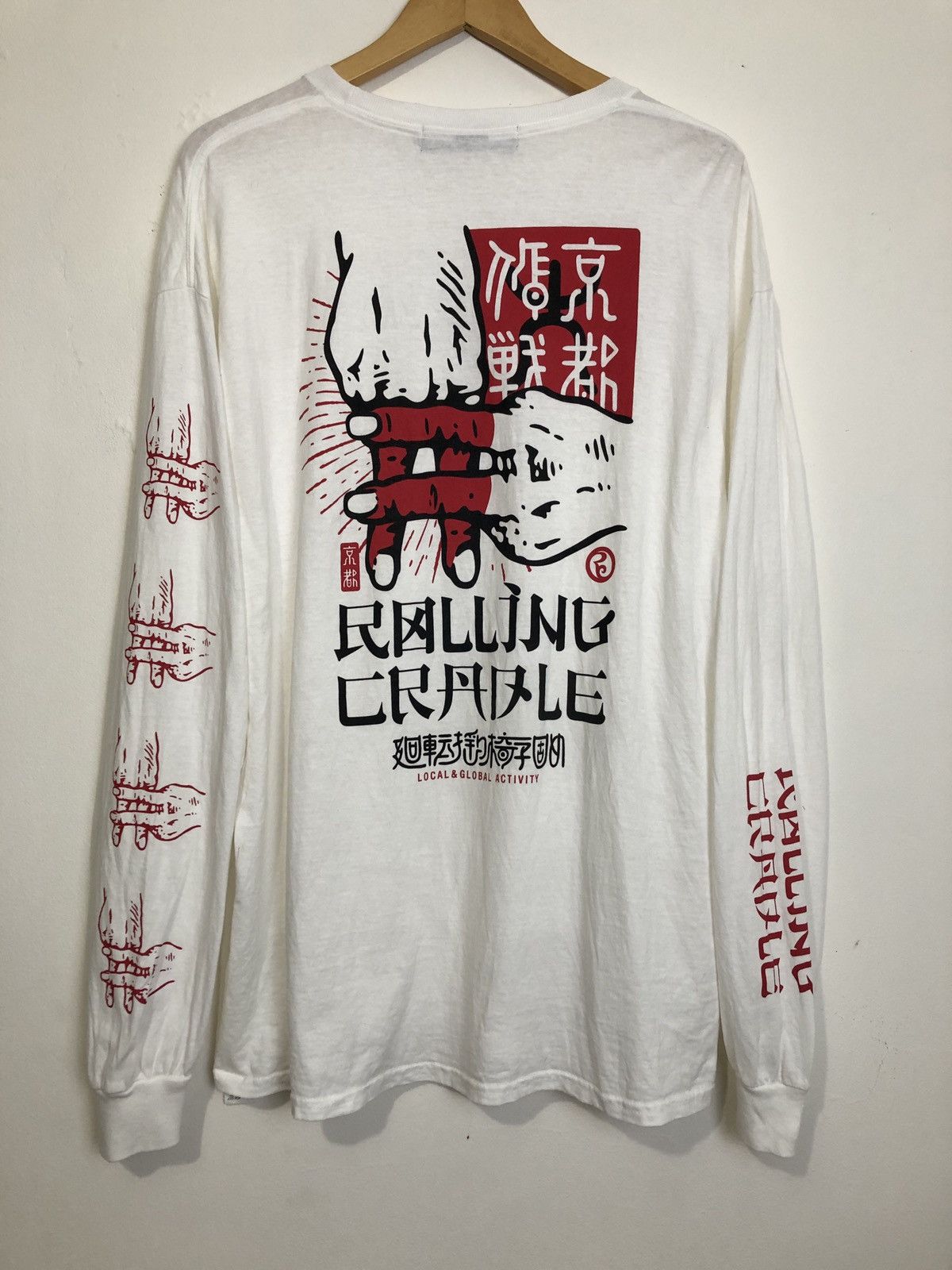 Japanese Brand Rolling Cradle Long Sleeve T-Shirt Size US XL / EU 56 / 4 - 1 Thumbnail