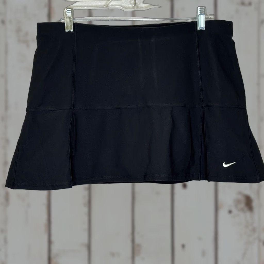 Nike Nike Fit Dry Athletic Tennis Pickleball Skirt Womens Large Black w/ Shorts Size 36" / US 14 / IT 50 - 1 Thumbnail