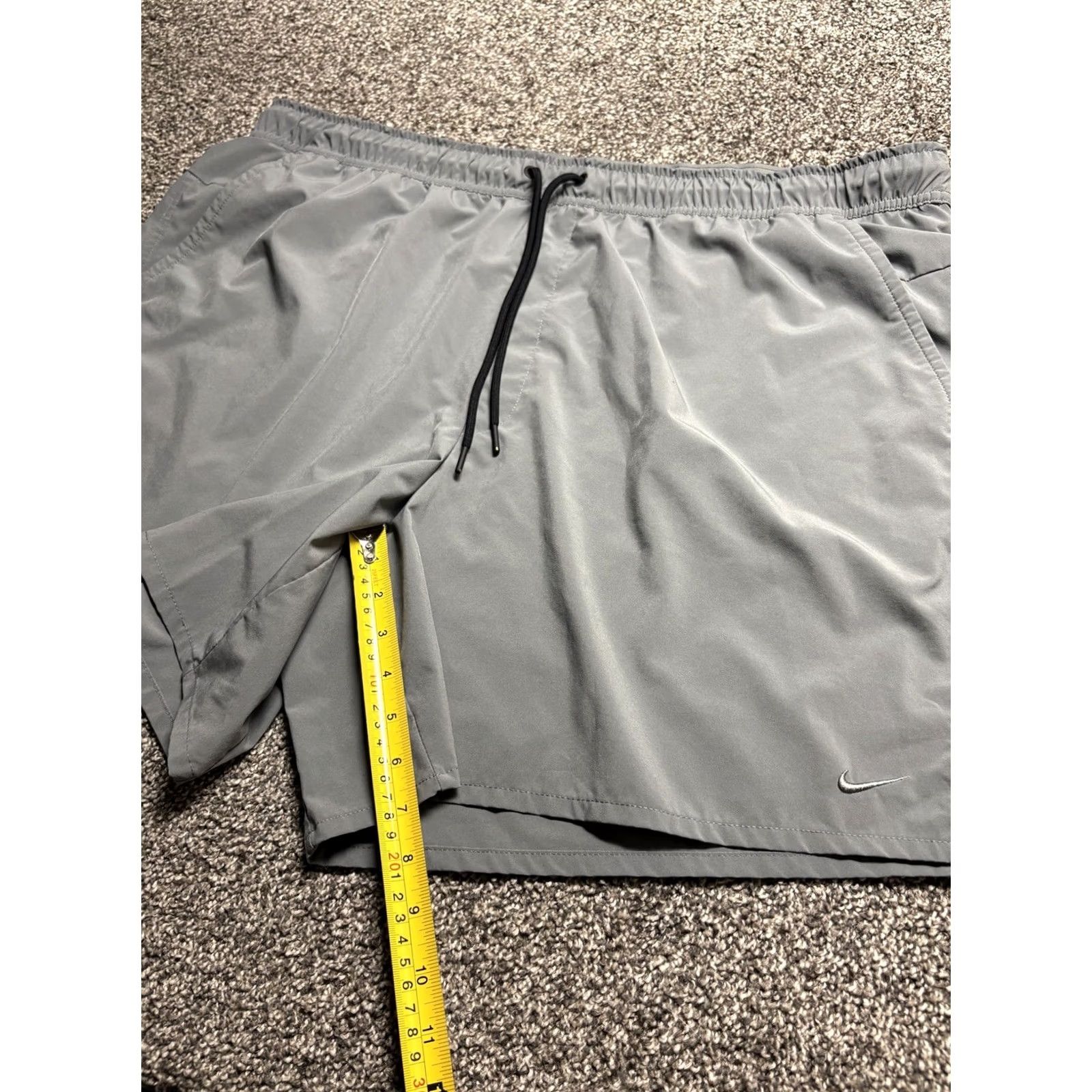 Nike Nike Dri-Fit Unlimited Shorts Mens 4XL Gray DV9340 Unlined Size US 39 - 6 Thumbnail