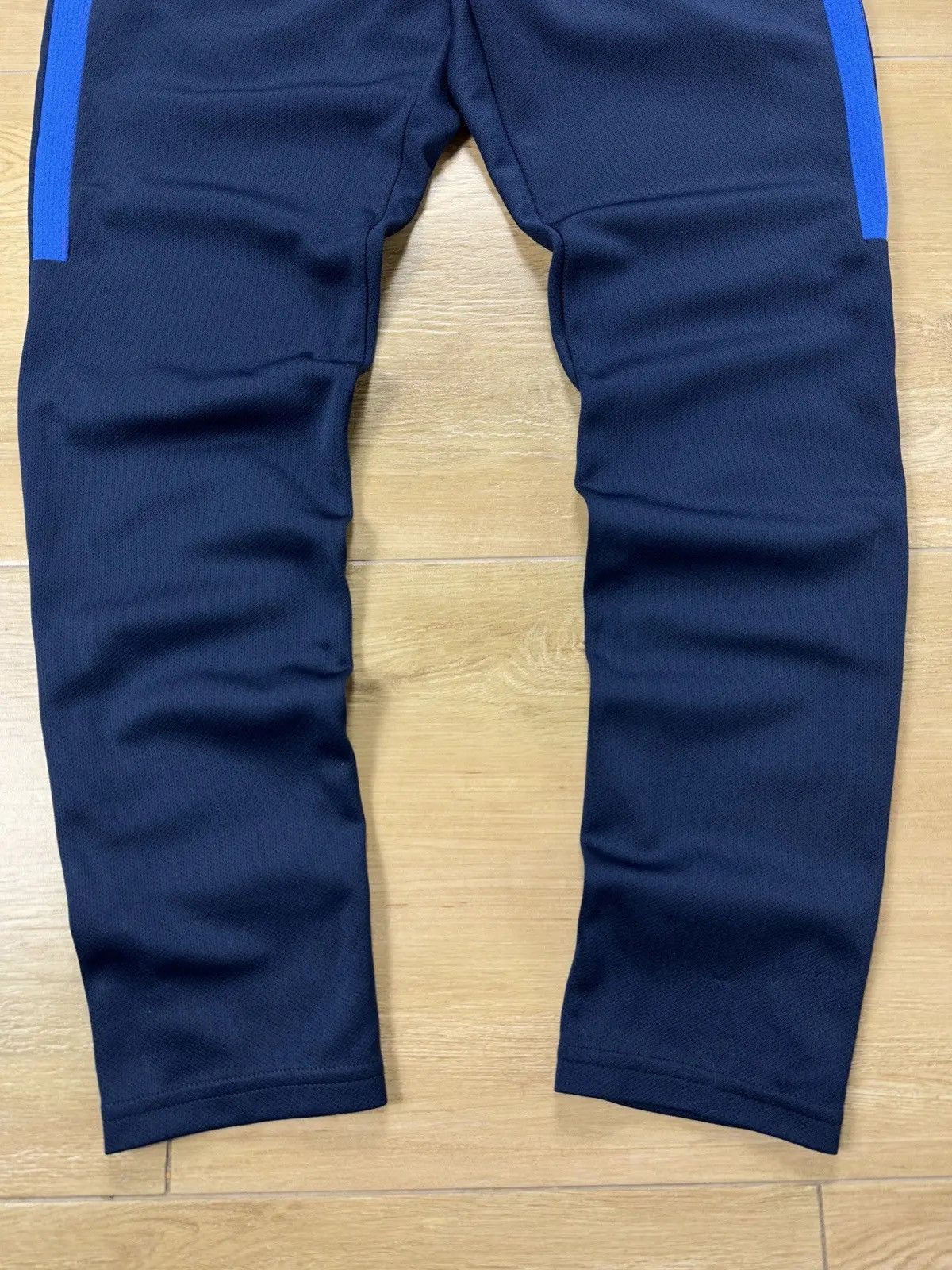Nike Nike F.C Barcelona Soccer Joggers Size US 31 - 3 Thumbnail