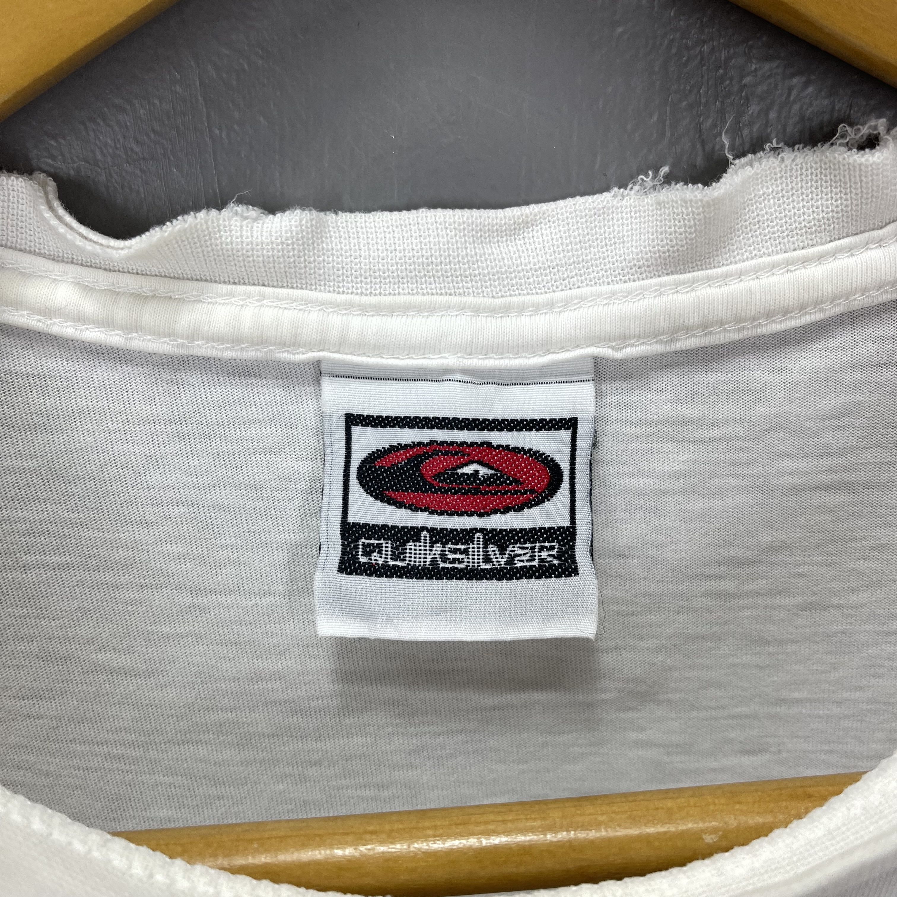 Quiksilver QUIKSILVER Thrashed T Shirt #2031/14 Size US L / EU 52-54 / 3 - 17 Thumbnail