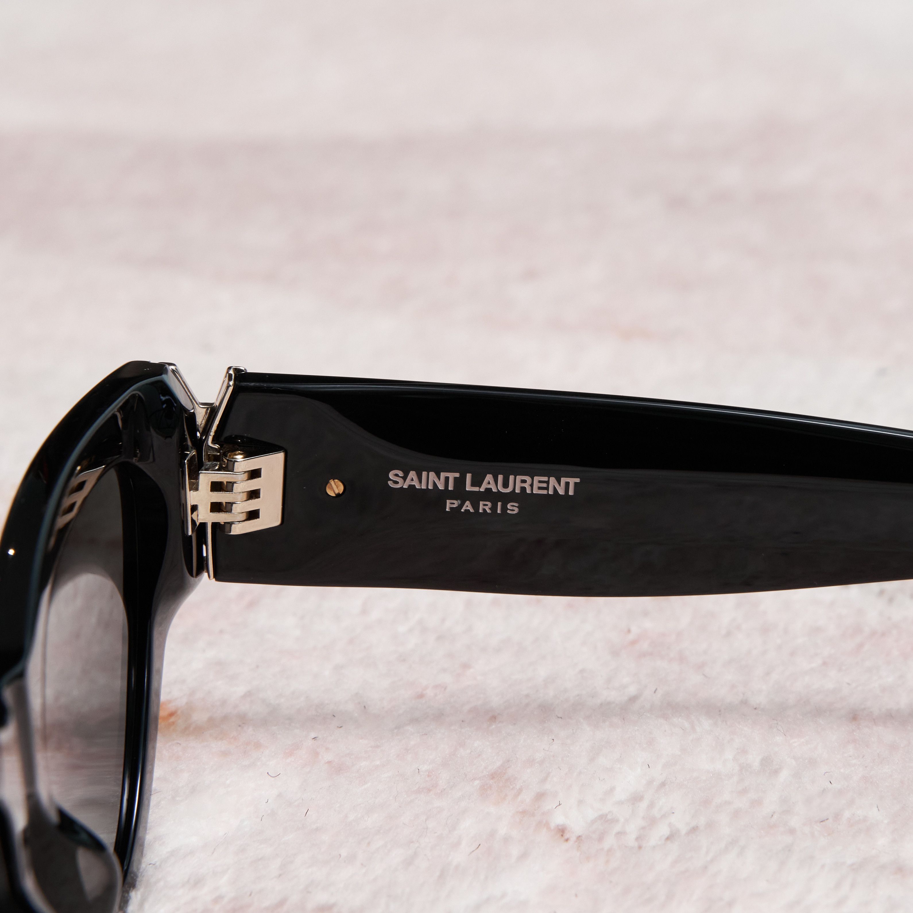Yves Saint Laurent SAINT LAURENT Sunglasses Monogram SL M94 001 BLACK Size ONE SIZE - 5 Thumbnail