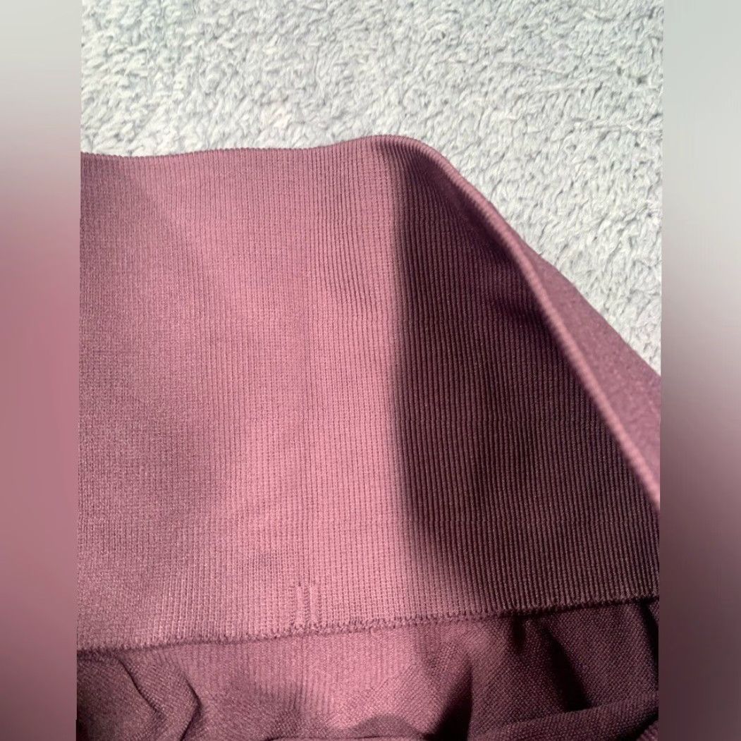 Gymshark Gymshark Leggings Women S Purple Ankle Regular Size Purple Gymshark Womens Leggings S Purple Ankle Regular Size 28" / US 6 / IT 42 - 4 Thumbnail