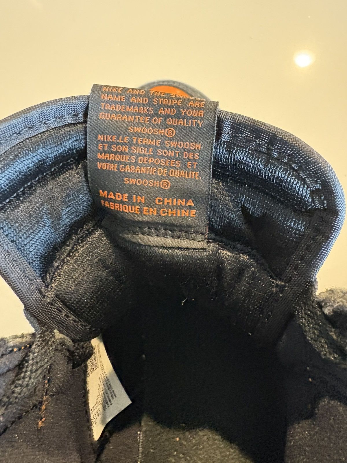 Jordan Brand × Nike Shattered backboard Retro Jordan 1 Size US 10 / EU 43 - 6 Thumbnail