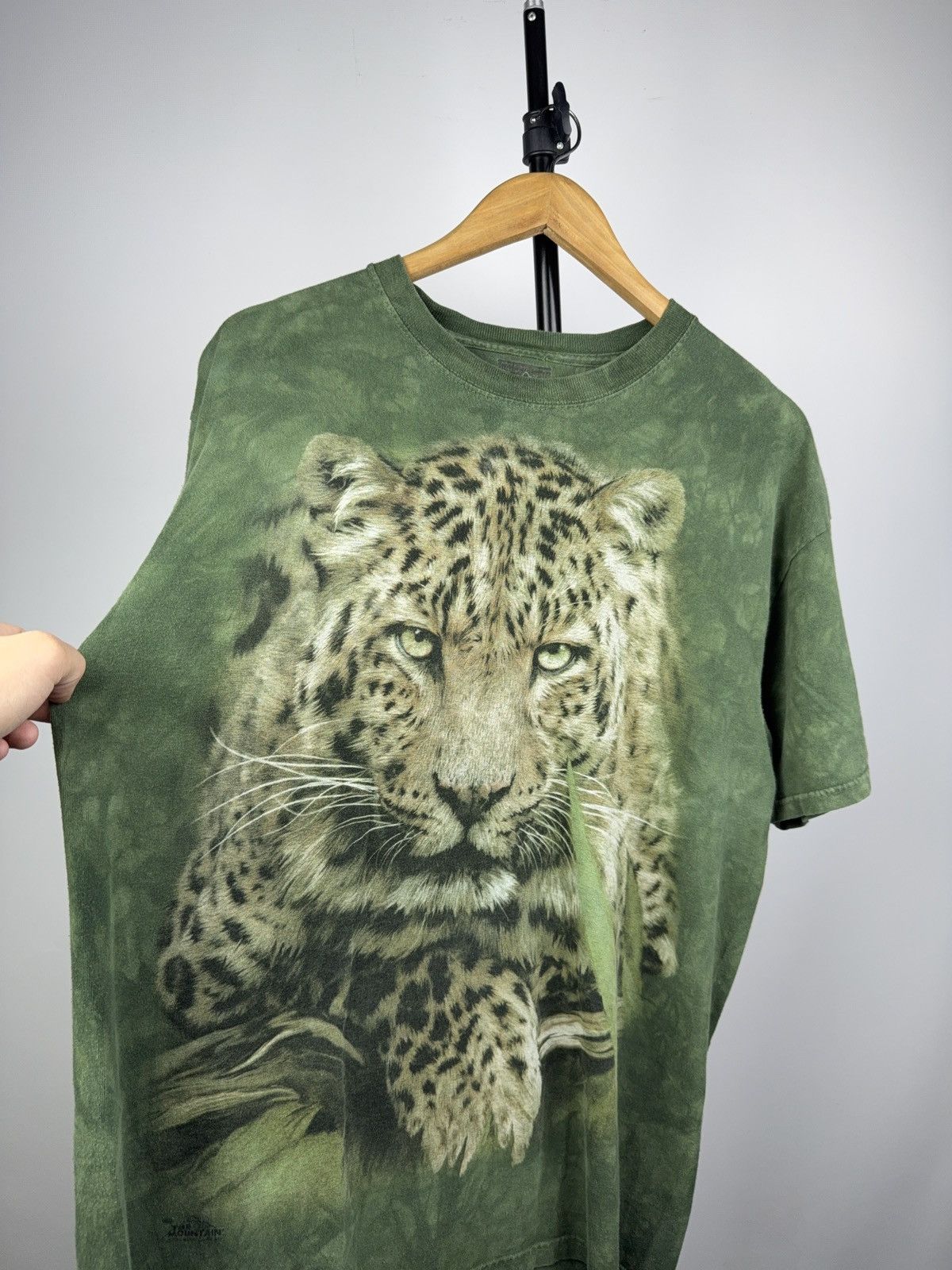 The Mountain Vntg 00s The Mountain Big Cat Leopard Graphic Tie-Dye Tee Size US XL / EU 56 / 4 - 3 Thumbnail