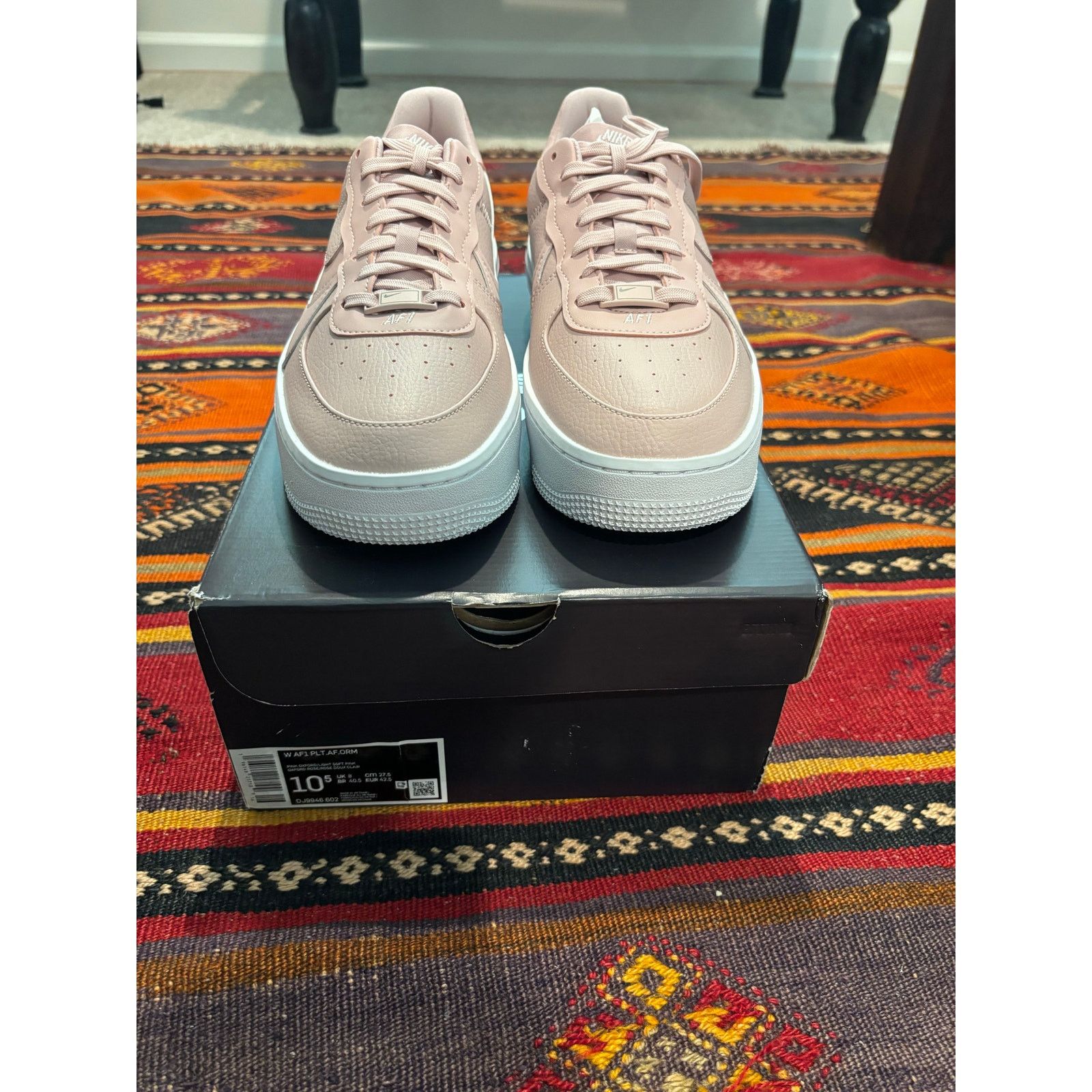 Nike Nike Women's Air Force 1 PLT.AF.ORM Size US 10.5 / IT 40.5 - 7 Thumbnail