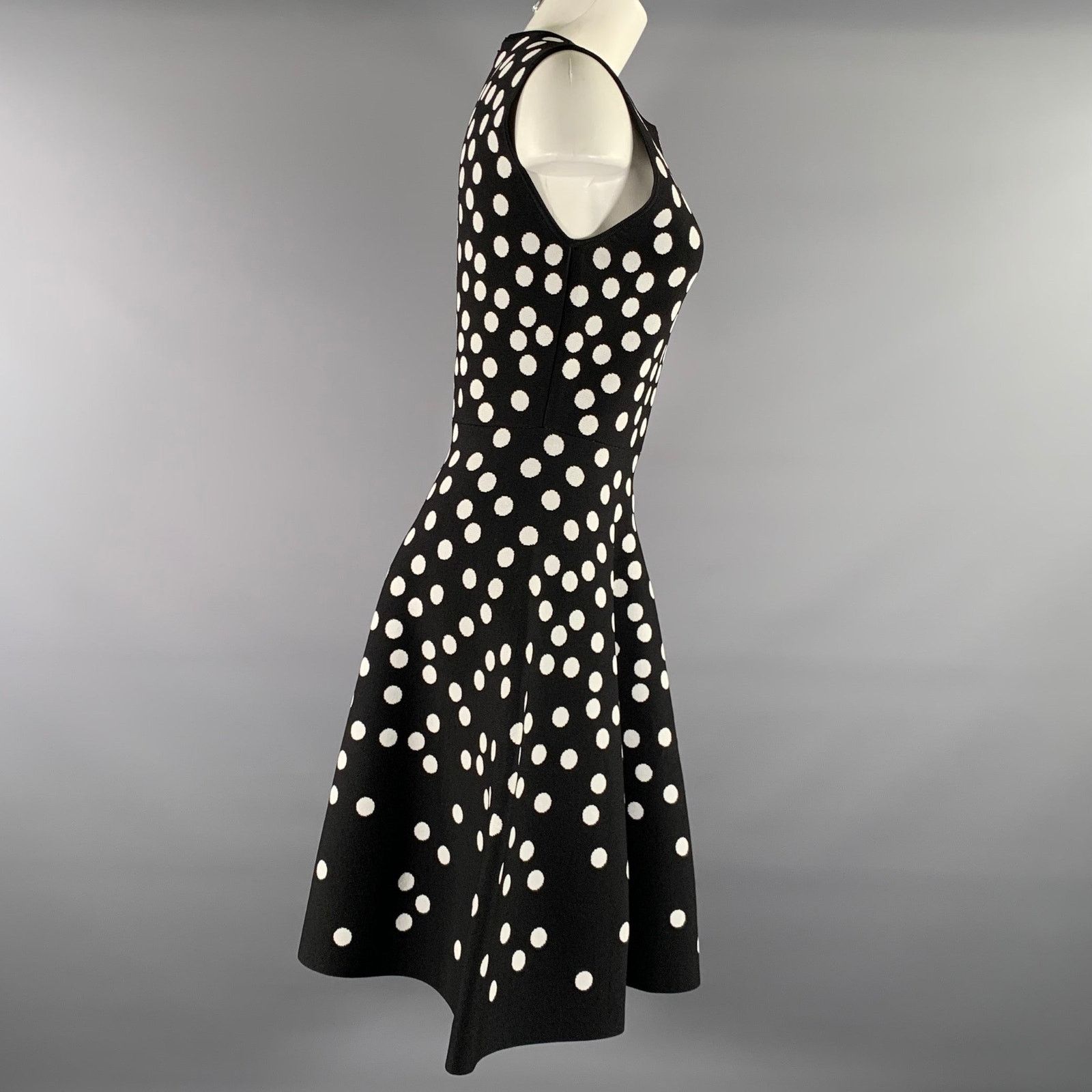Carolina Herrera CAROLINA HERRERA M Black White Polka Dot Cocktail Dress Size M / US 6-8 / IT 42-44 - 3 Thumbnail