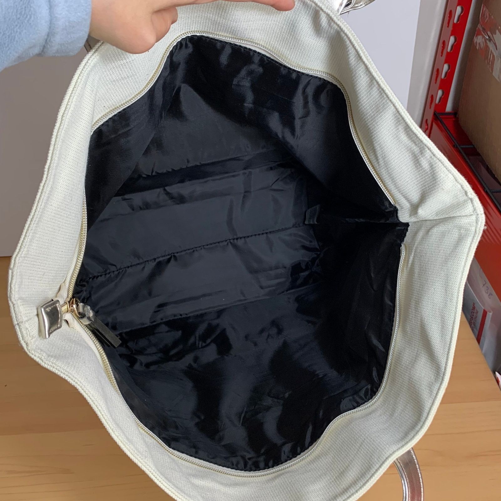Victoria's Secret Victoria's Secret Women's Tote Sequined Shopper Bags Size ONE SIZE - 3 Thumbnail