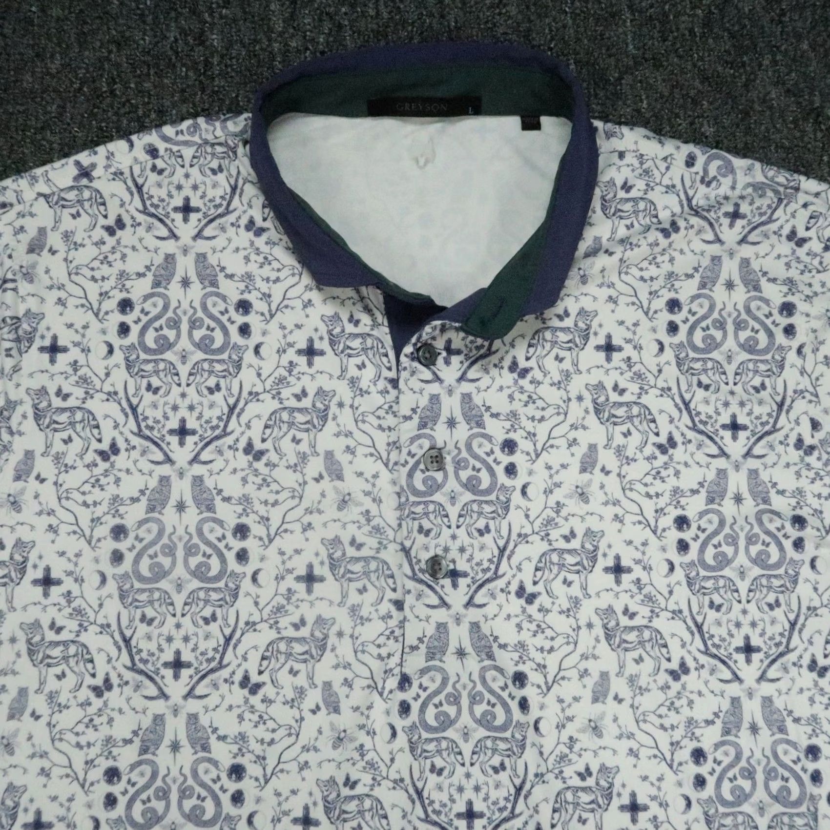 Vintage Greyson Polo Shirt Mens L White Purple Wolf Print Short Sleeve Golf Tennis Moisture Wicking Polo Size US L / EU 52-54 / 3 - 2 Thumbnail