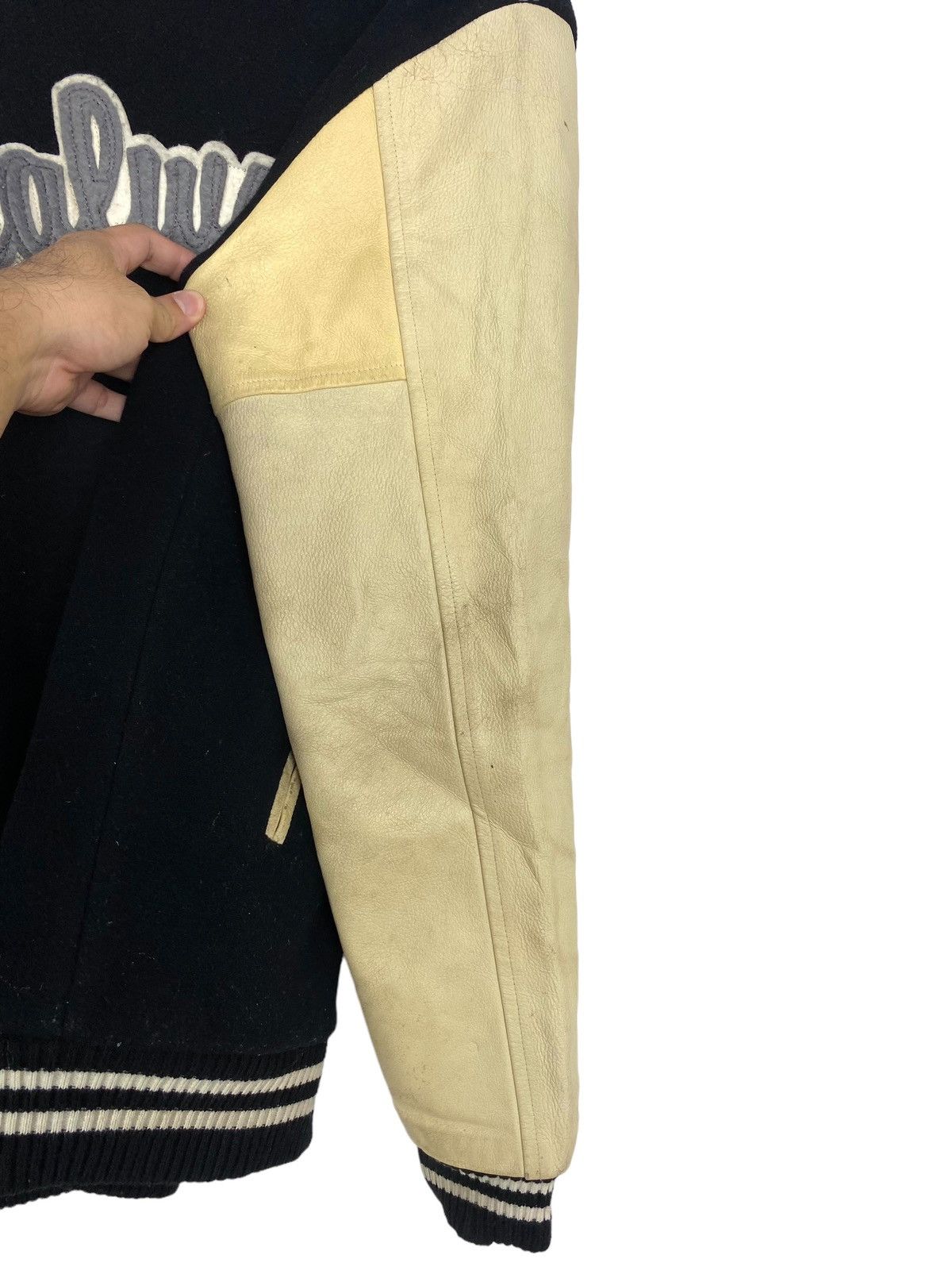 Vintage Rare‼️ Vintage Real Words Wool Cowhide Varsity Size US M / EU 48-50 / 2 - 7 Thumbnail