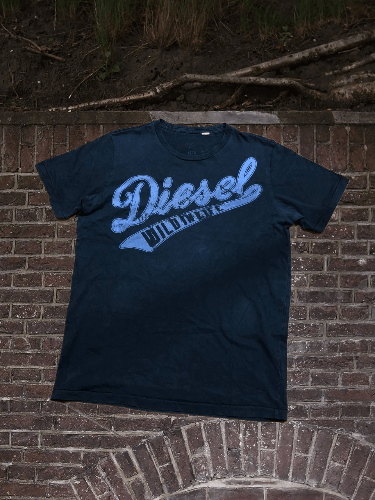Diesel Vintage diesel spellout big logo tee japanese Size US L / EU 52-54 / 3 - 1 Thumbnail