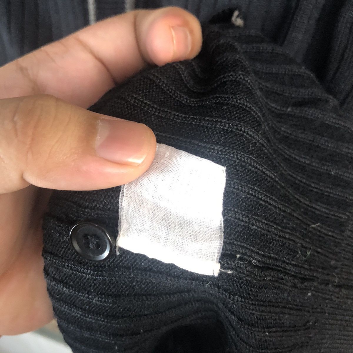 Japanese Brand UJ Black vintage plain Cardigan Knitwear #A2267 Size US M / EU 48-50 / 2 - 11 Thumbnail