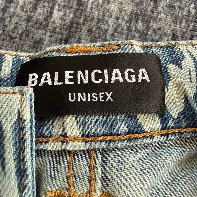 Balenciaga Balenciaga Denim Work Pants Size US 32 / EU 48 - 6 Thumbnail
