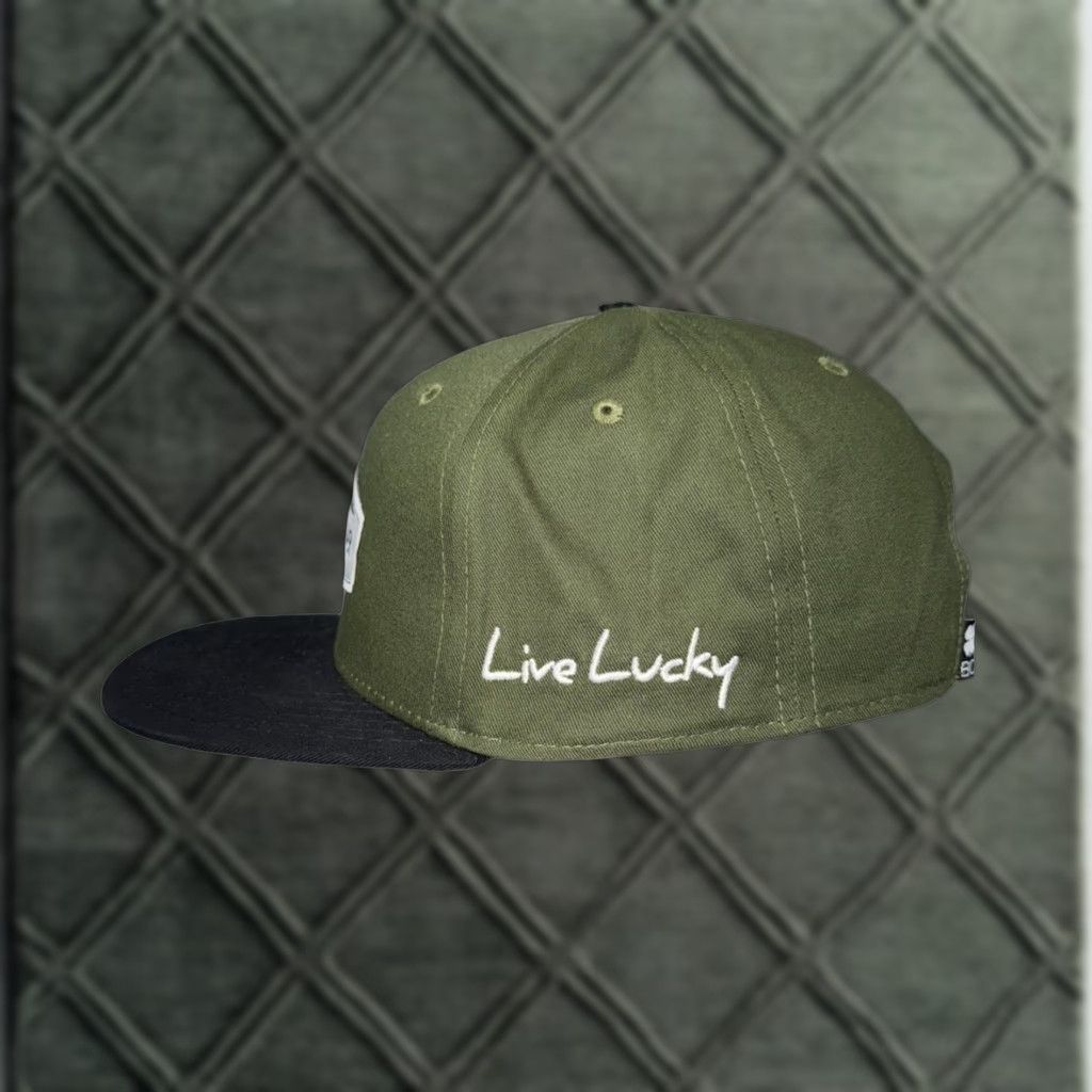 Vintage Black Clover Snapback Hat Green One Size Men EST 2008 BLCK CLVR Live Lucky Size ONE SIZE - 1 Thumbnail