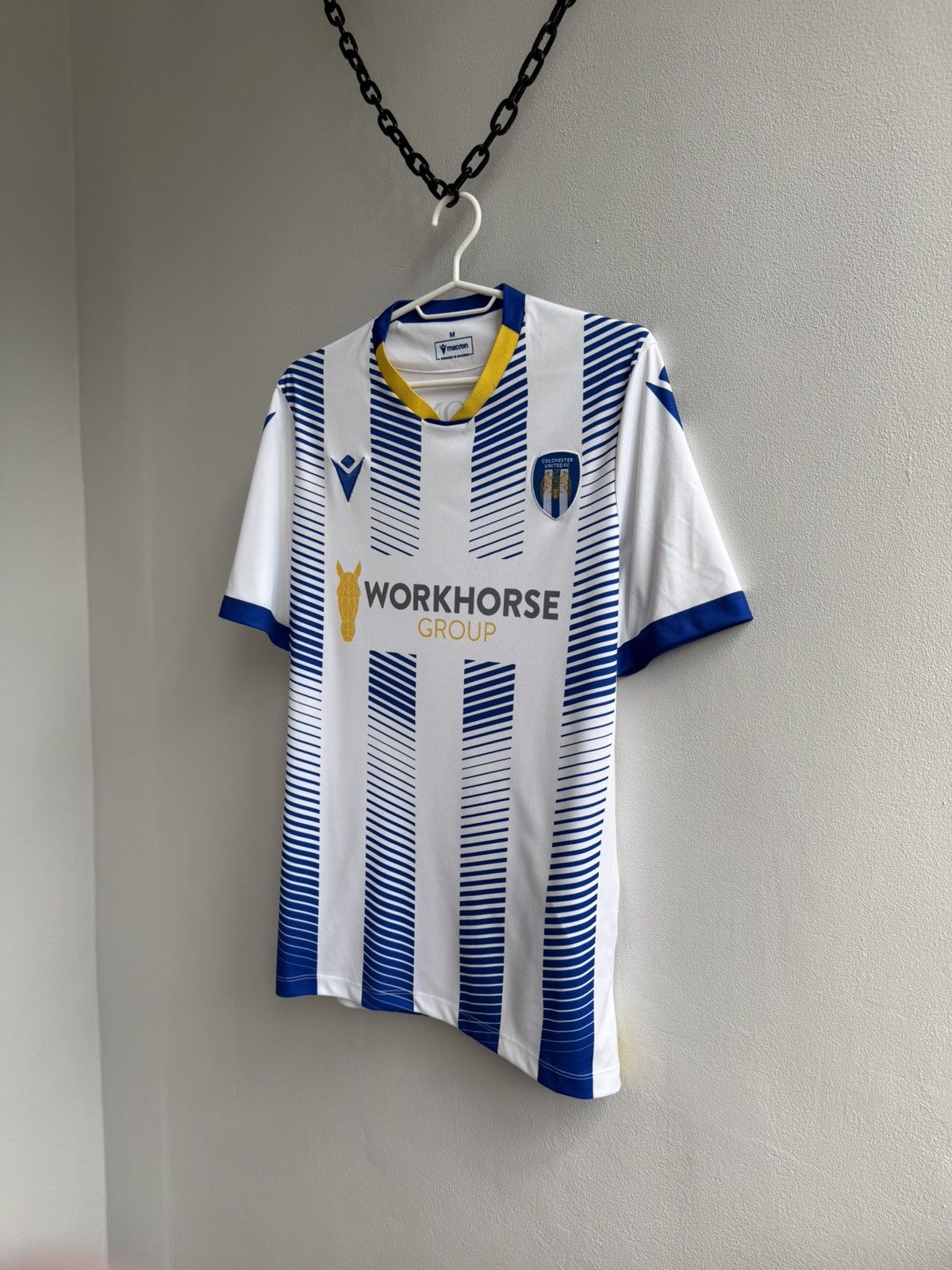 Macron COLCHESTER UNITED FC 2023 2024 Football Soccer jersey Shirt Size US L / EU 52-54 / 3 - 2 Thumbnail