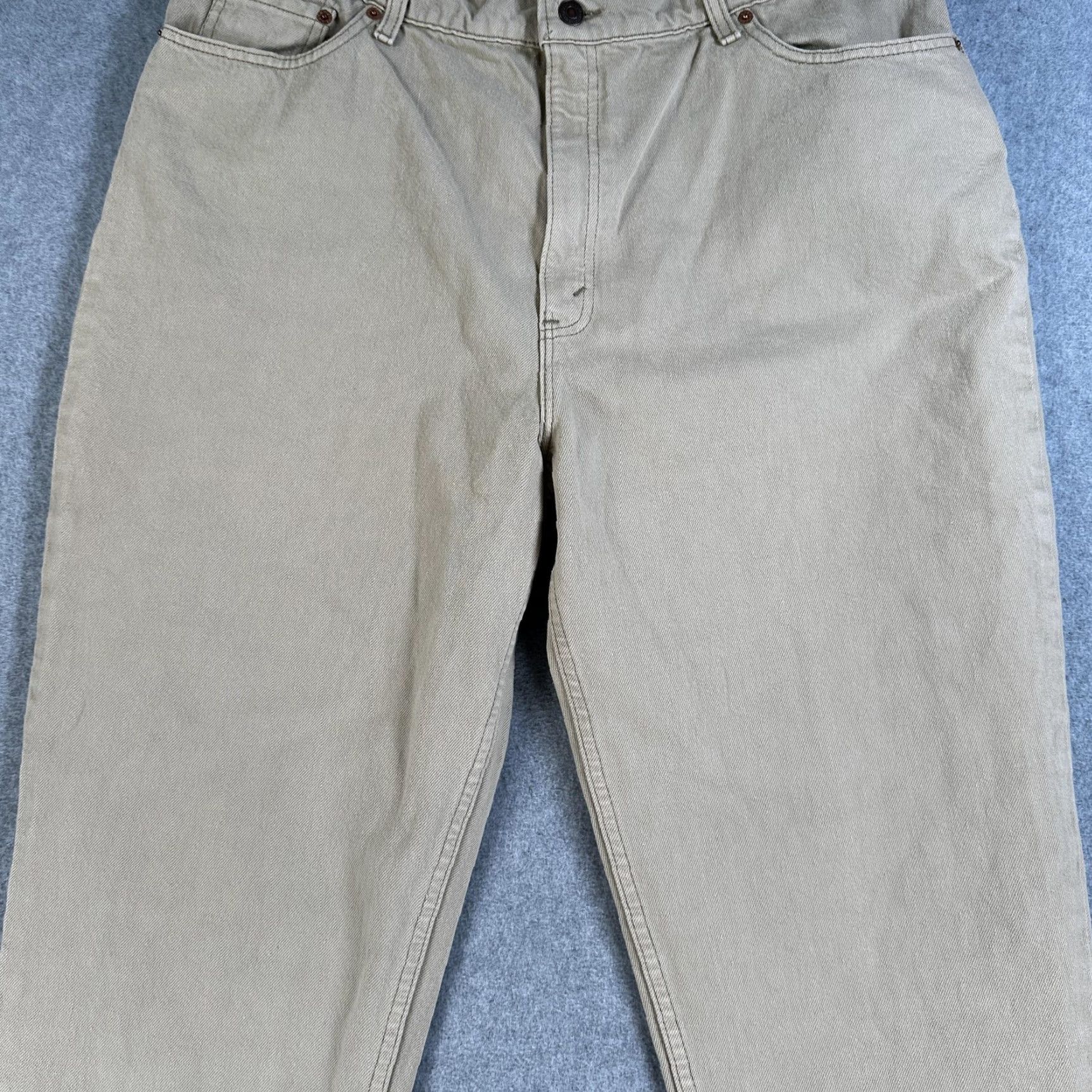 Levi's VINTAGE Levi's 550 Jeans Beige Khaki Mens 40 Relaxed Fit Tapered 5-Pocket Denim 28in Zip Fly Boys? Size US 40 / EU 56 - 6 Thumbnail