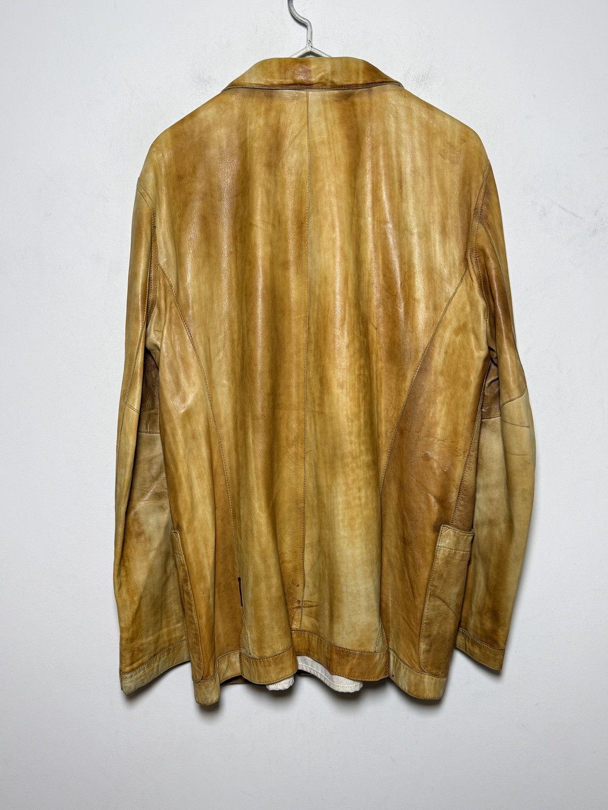 Giorgio Armani Vintage Armani leather chore jacket in distressed honey tan Size US M / EU 48-50 / 2 - 9 Thumbnail