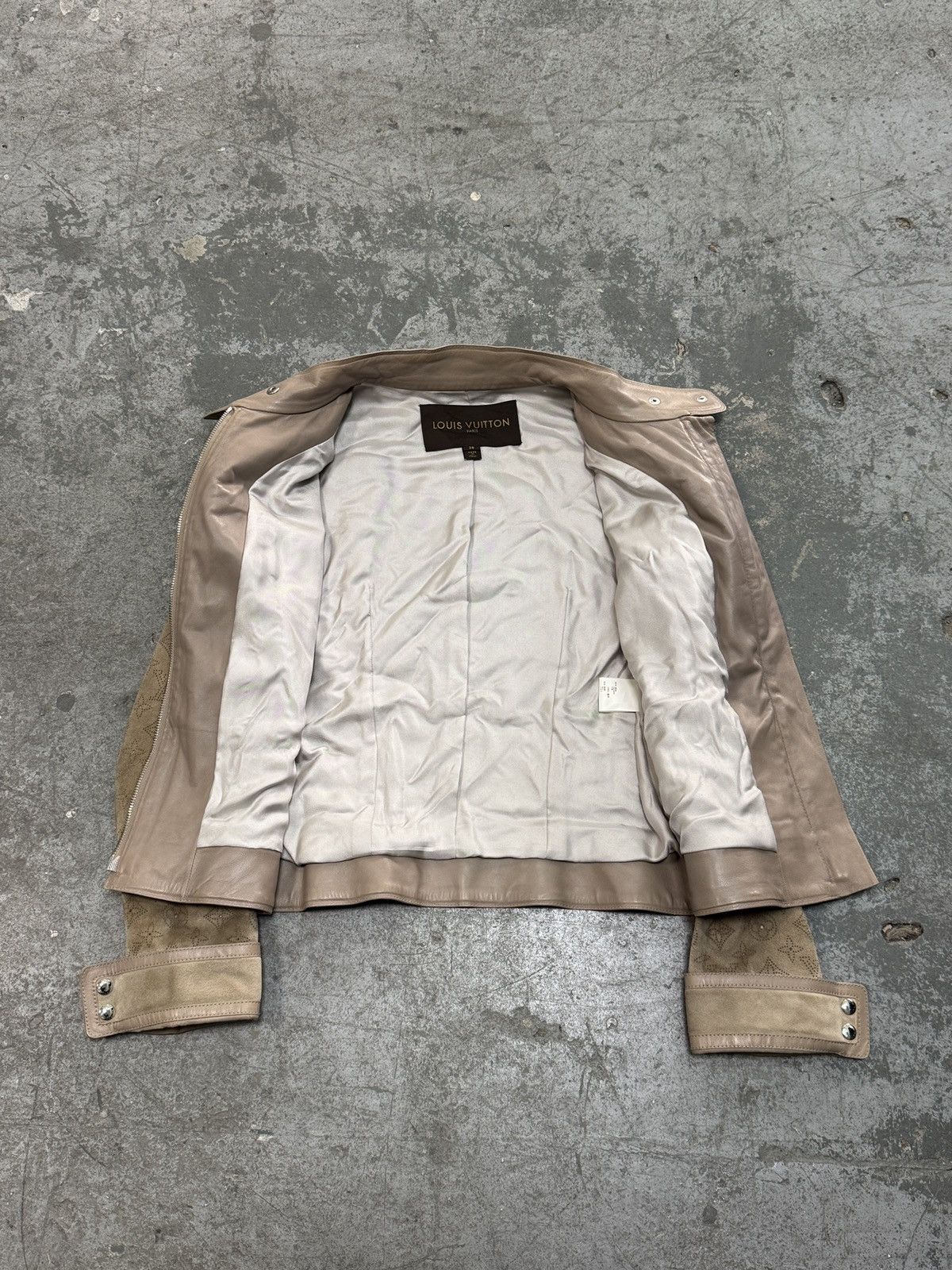 Louis Vuitton Louis Vuitton Biker Suede Leather Jacket Size M / US 6-8 / IT 42-44 - 6 Thumbnail