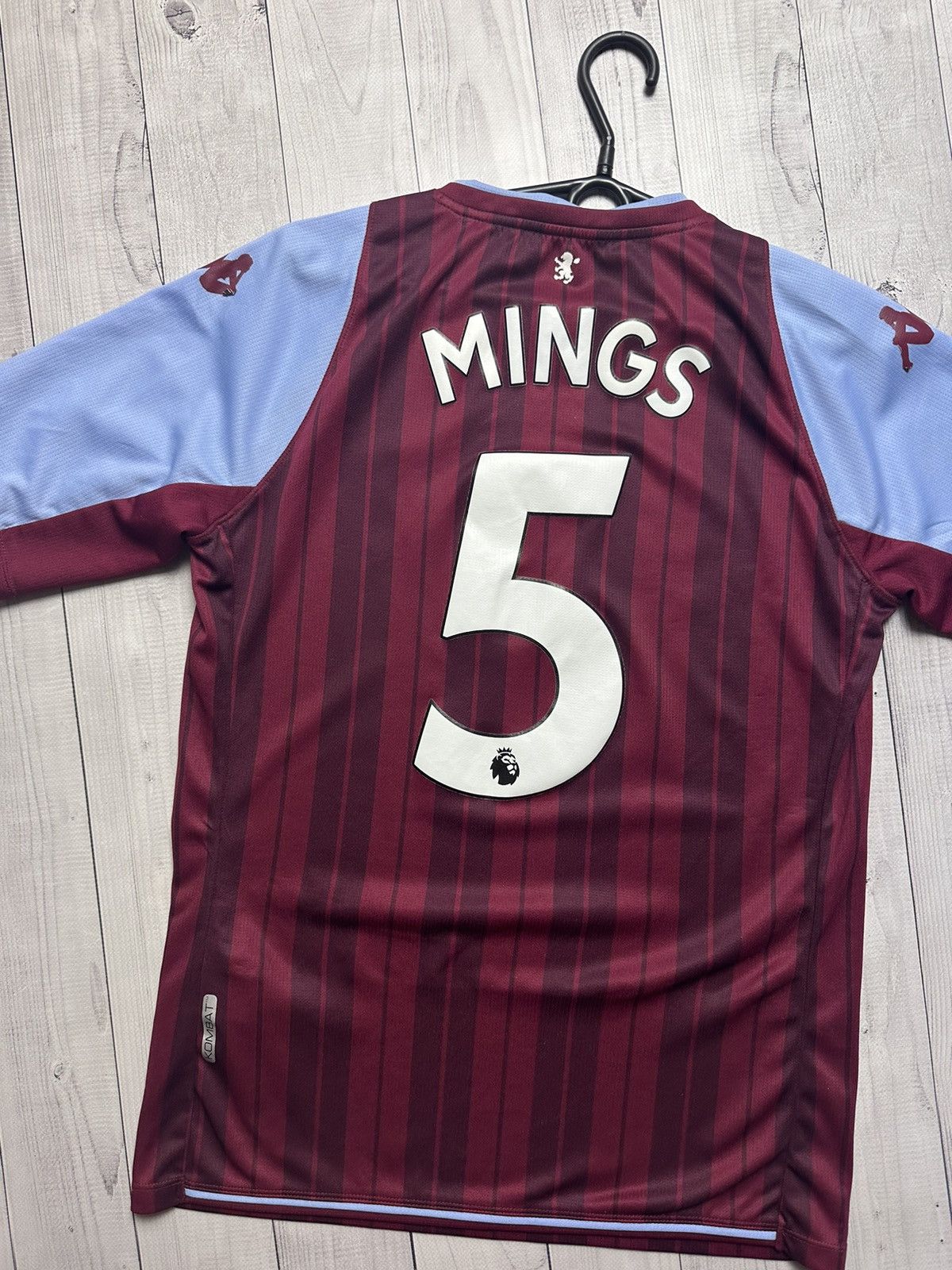 Vintage Aston Villa soccer jersey 5 Mings size S