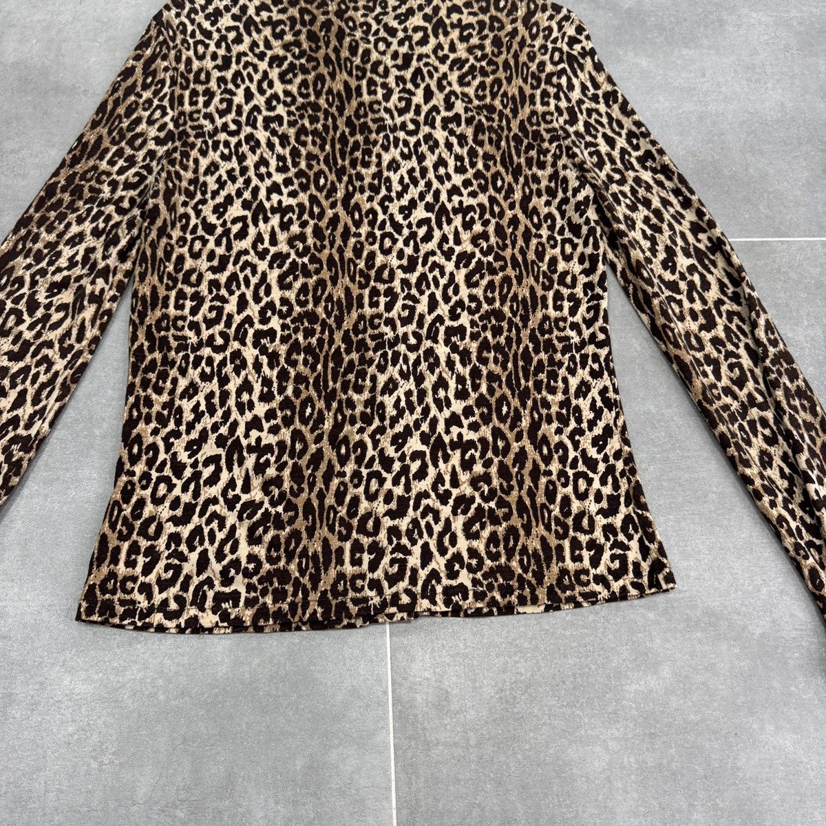 Dolce & Gabbana Vintage Dolce & Gabbana Jeans Wool Button Blouse Leopard Size M / US 6-8 / IT 42-44 - 23 Thumbnail