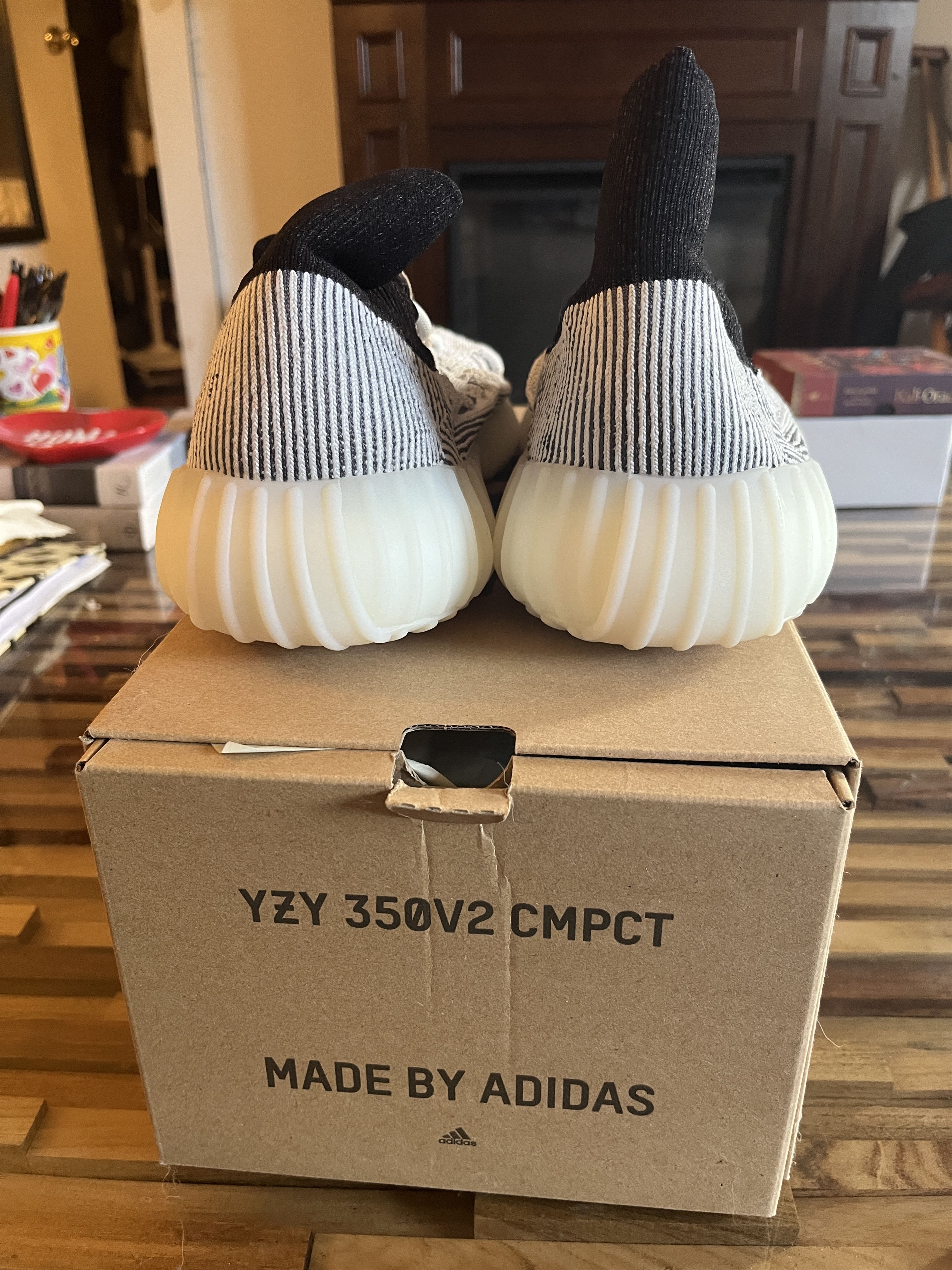 Adidas × Kanye West Yeezy 350 V2 Cmpct (size 16 / Deadstock) Size US 15 / EU 48 - 6 Thumbnail