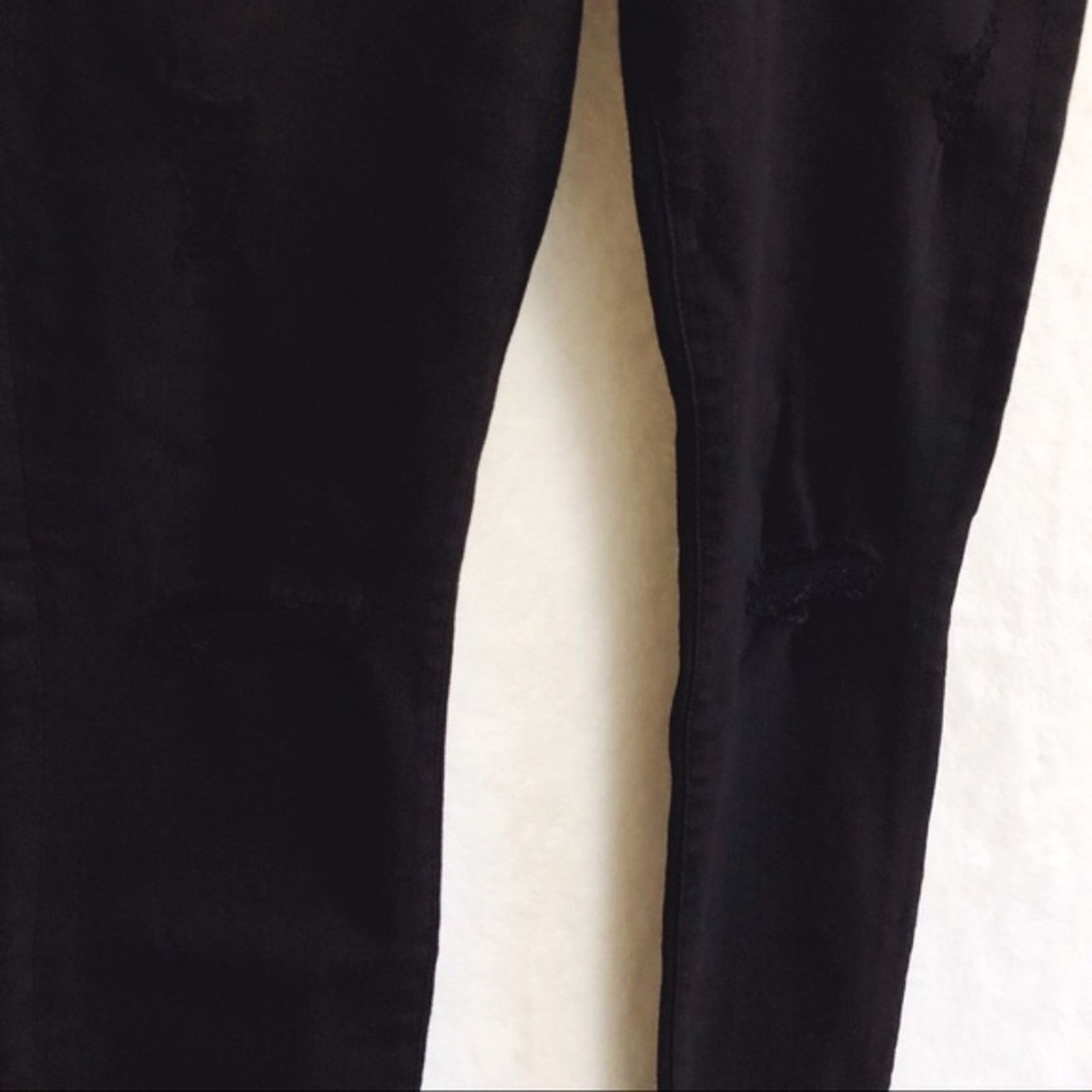 7 For All Mankind 7 For All Mankind Black Distressed Gwen Skinny Ankle Jeans Size 30" / US 8 / IT 44 - 8 Thumbnail