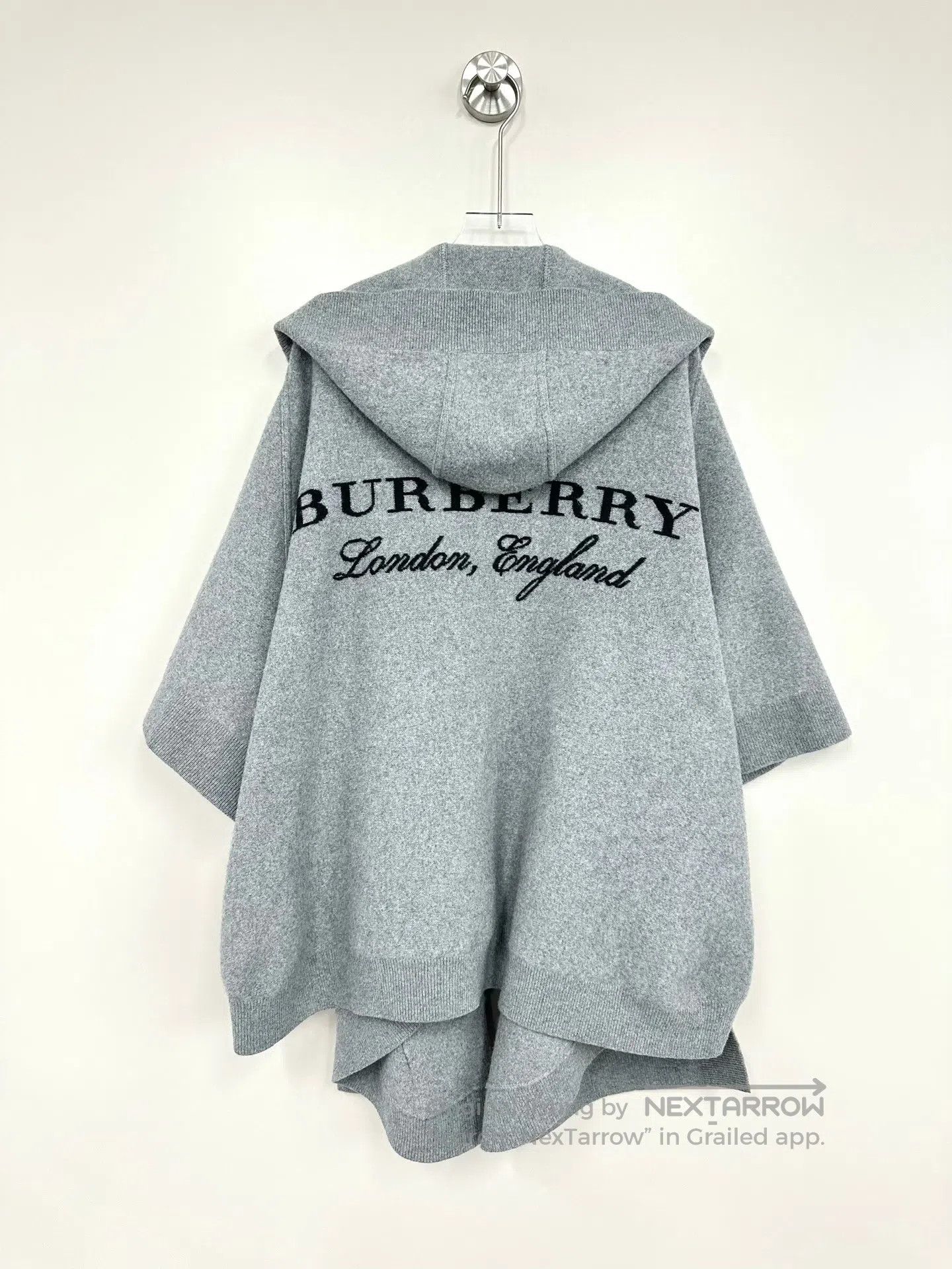 Burberry Burberry size F Gray back letter logo hooded cloak| Size S / US 4 / IT 40 - 2 Thumbnail