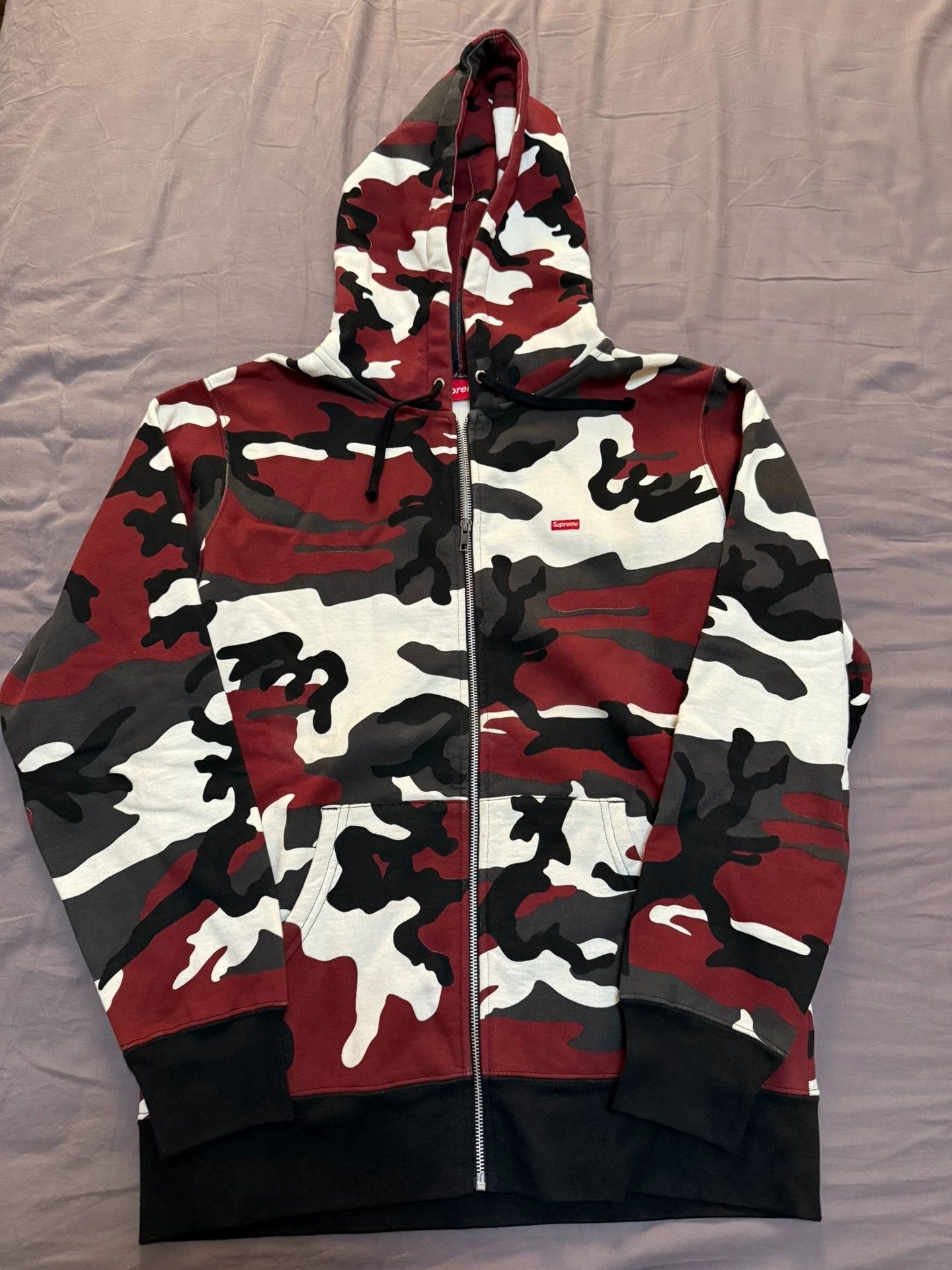 Supreme Supreme Red Camo Small Box Logo Zip Hoodie L Vintage Size US L / EU 52-54 / 3 - 1 Thumbnail