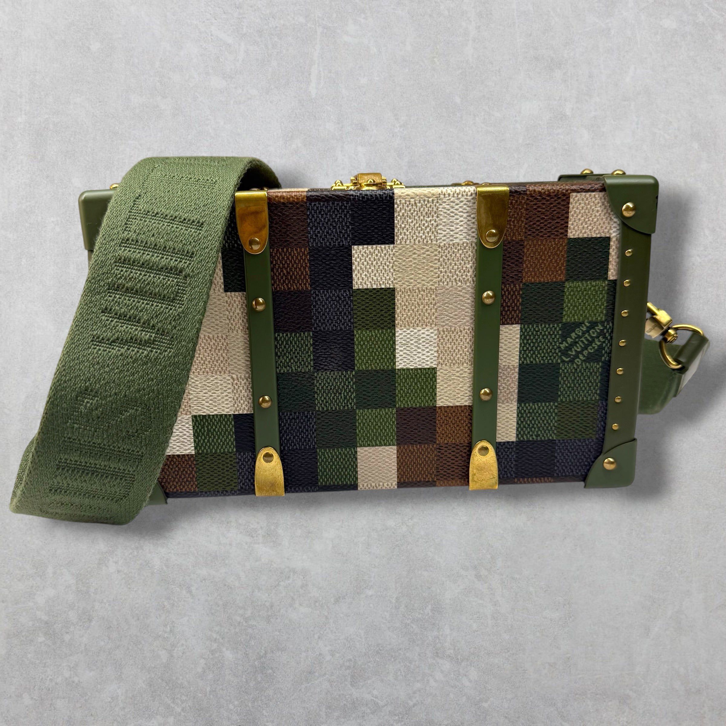 Louis Vuitton Louis Vuitton Damoflage Wallet Trunk Size ONE SIZE - 1 Thumbnail