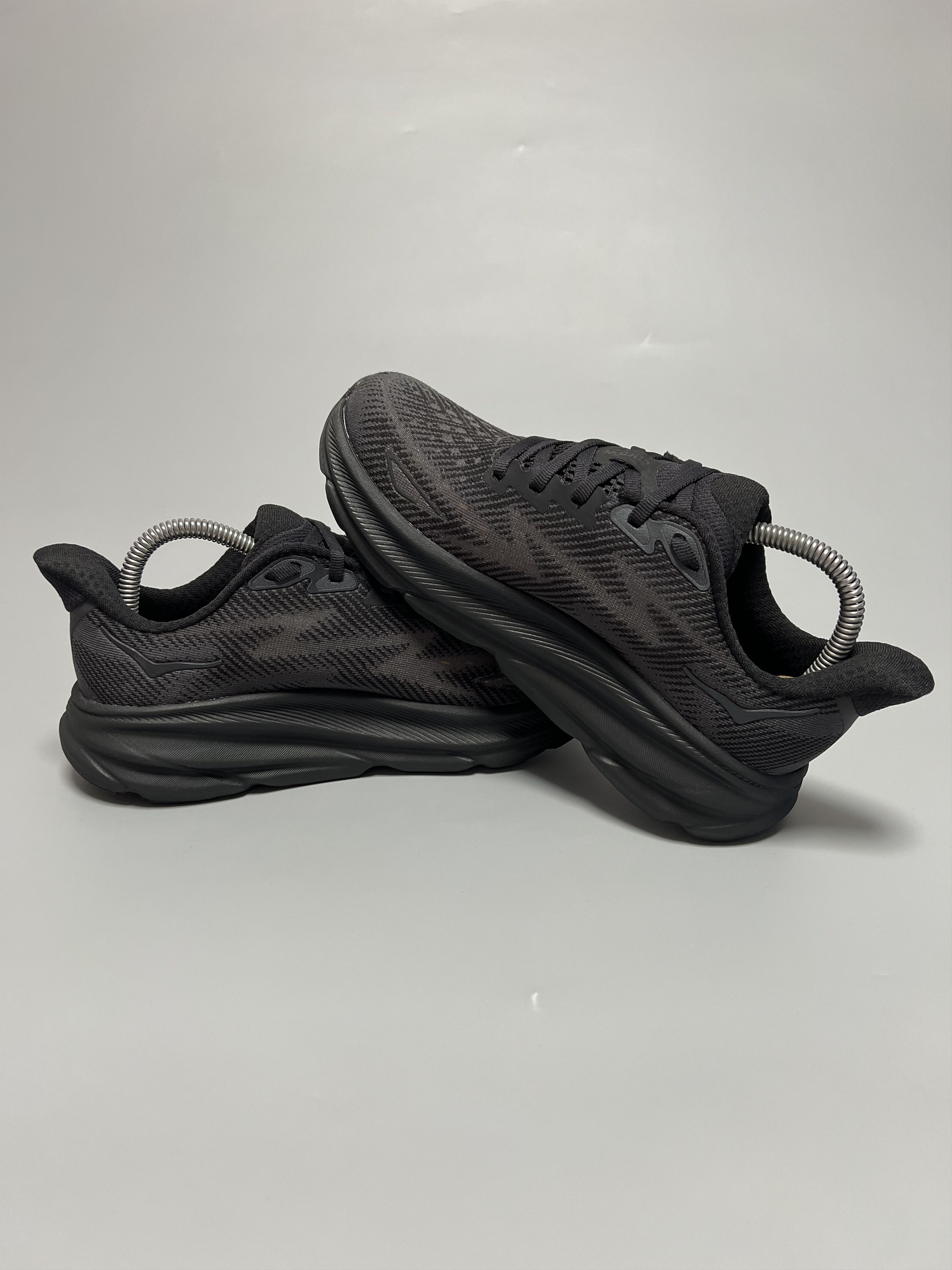 Hoka 6.5B Hoka One One Clifton 9 Running Shoes Walking Gym Size US 6.5 / IT 36.5 - 5 Thumbnail