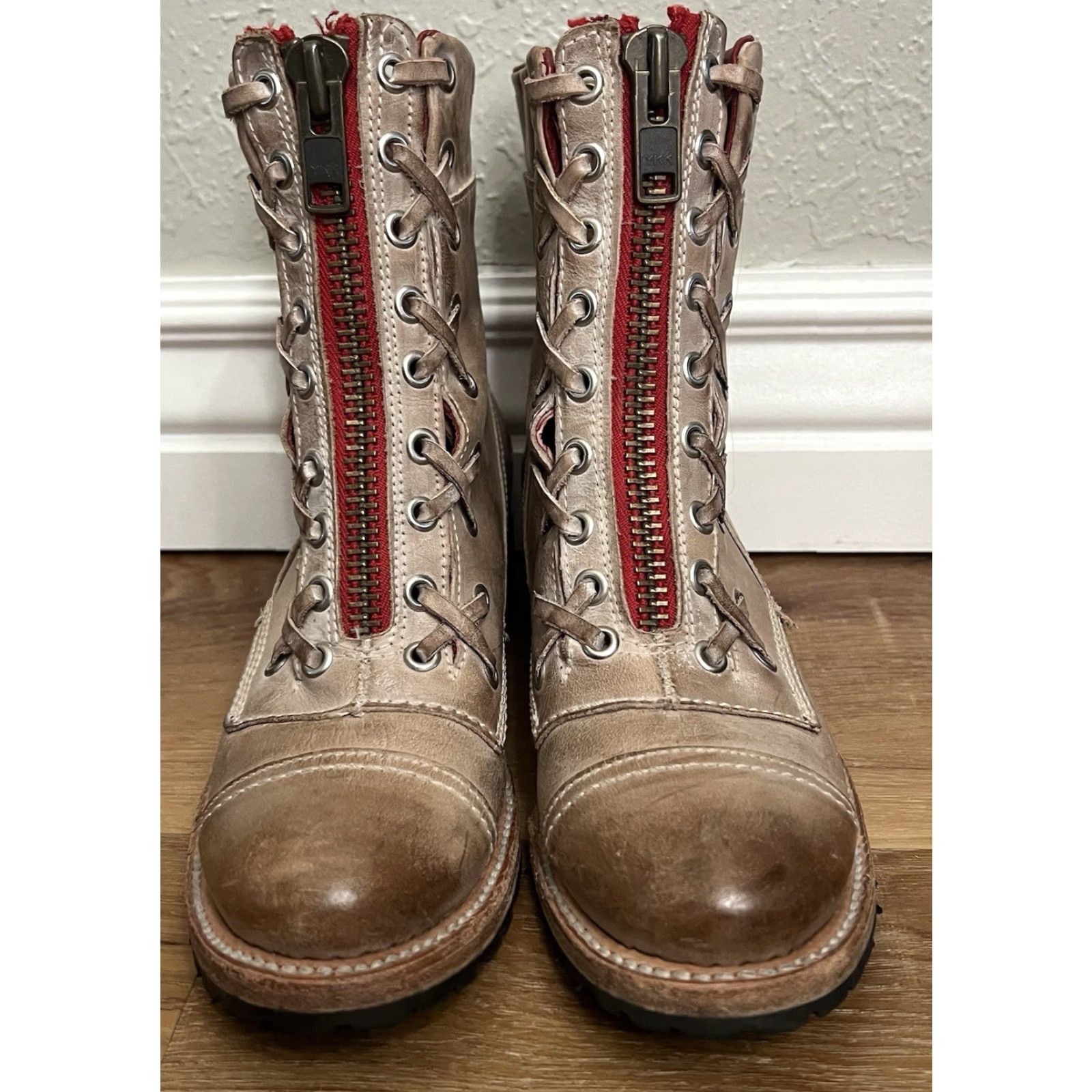 FREEBIRD VINTAGE Freebird By Steven Boots Women 7 Tan Lace Combat EUC Liverpool Leather Ankle Block Heel 50s Theme Size US 7 / IT 37 - 2 Thumbnail
