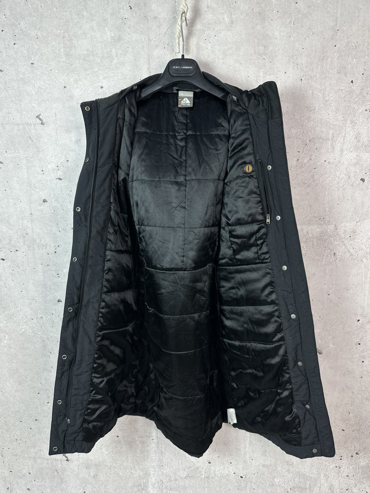 Nike ACG Nike ACG Vintage Black Long Women’s Parka Size XS / US 0-2 / IT 36-38 - 10 Thumbnail