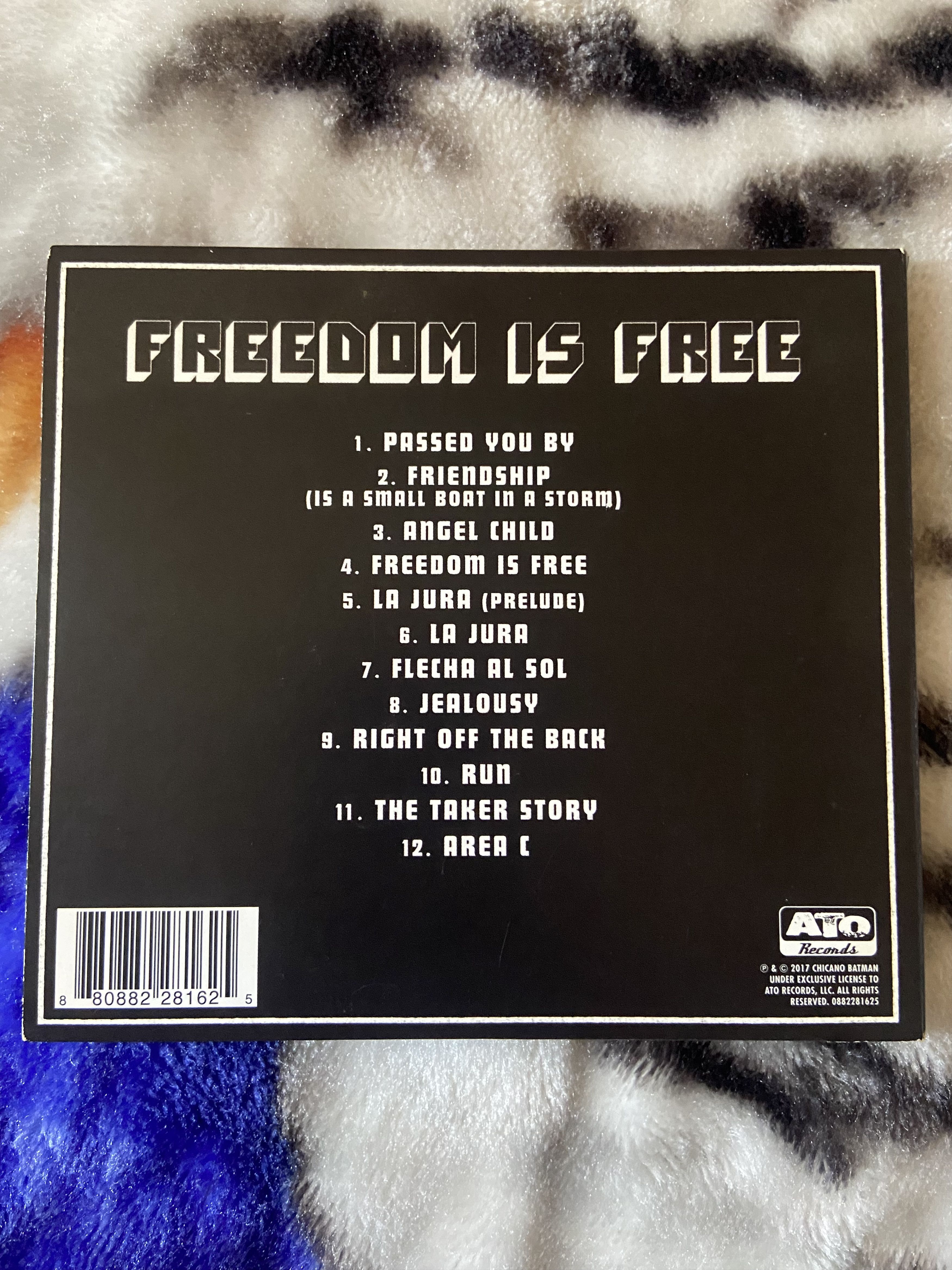 Band Tees freedom is free cd Size ONE SIZE - 2 Thumbnail