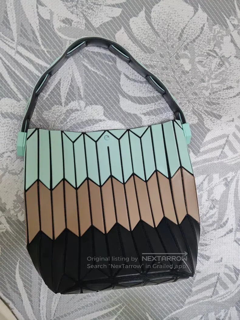Issey Miyake Issey Miyake Color-blocked Bucket Bag Size ONE SIZE - 4 Thumbnail