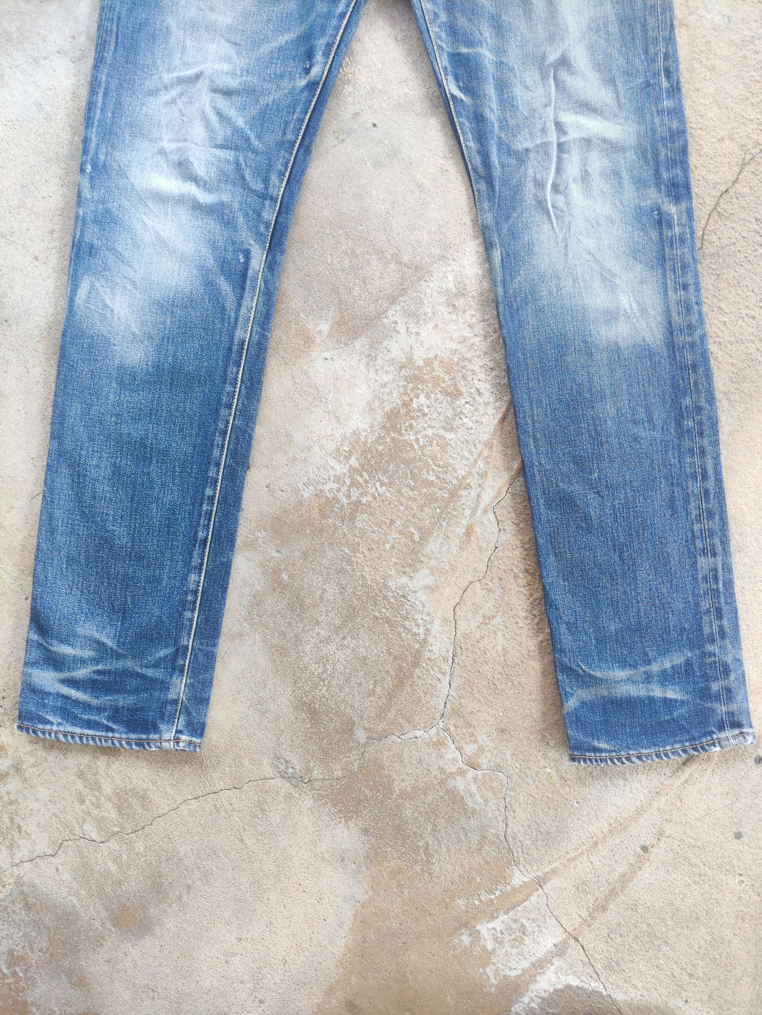 Japanese Brand Vintage Japanese Brand Faded Distressed Denim Pants Size US 32 / EU 48 - 4 Thumbnail