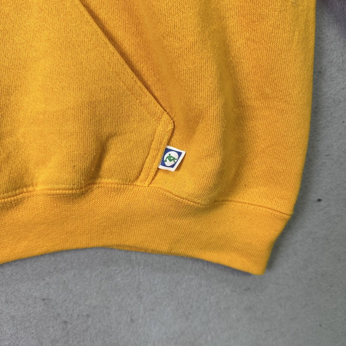 Vintage Vintage 90s Discus Athletic Sweatshirt Made in USA Size US L / EU 52-54 / 3 - 4 Thumbnail