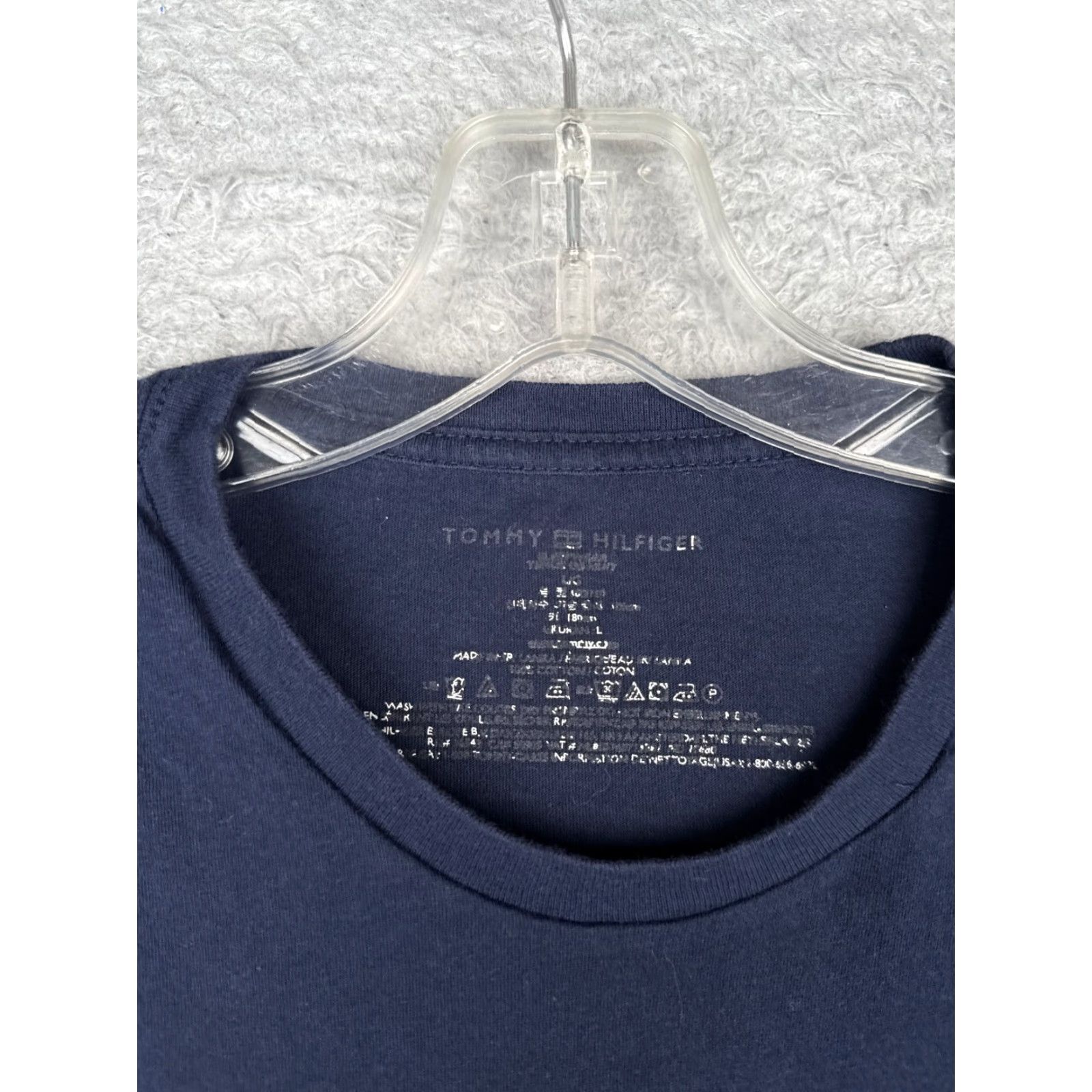 Tommy Hilfiger Tommy Hilfiger Shirt Adult Large Blue Crew Neck Short Sleeve 100% Cotton Mens Size US L / EU 52-54 / 3 - 7 Thumbnail