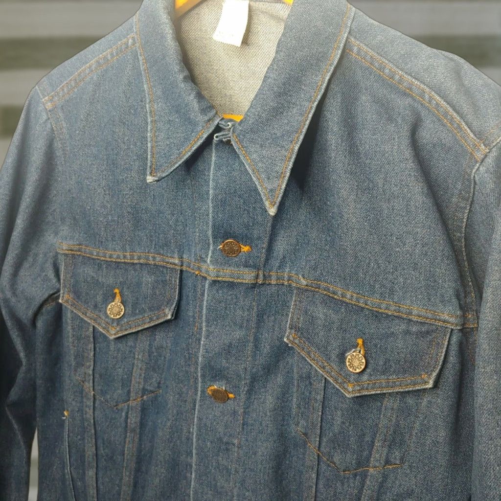 JCPenney VINTAGE JC Penney Denim Jacket Men XL Dark Blue Trucker Western Jeans Coat Pocket Pockets Button Winter Fall Spring Casual Workwear 46~XL Size US 36 / EU 52 - 1 Thumbnail