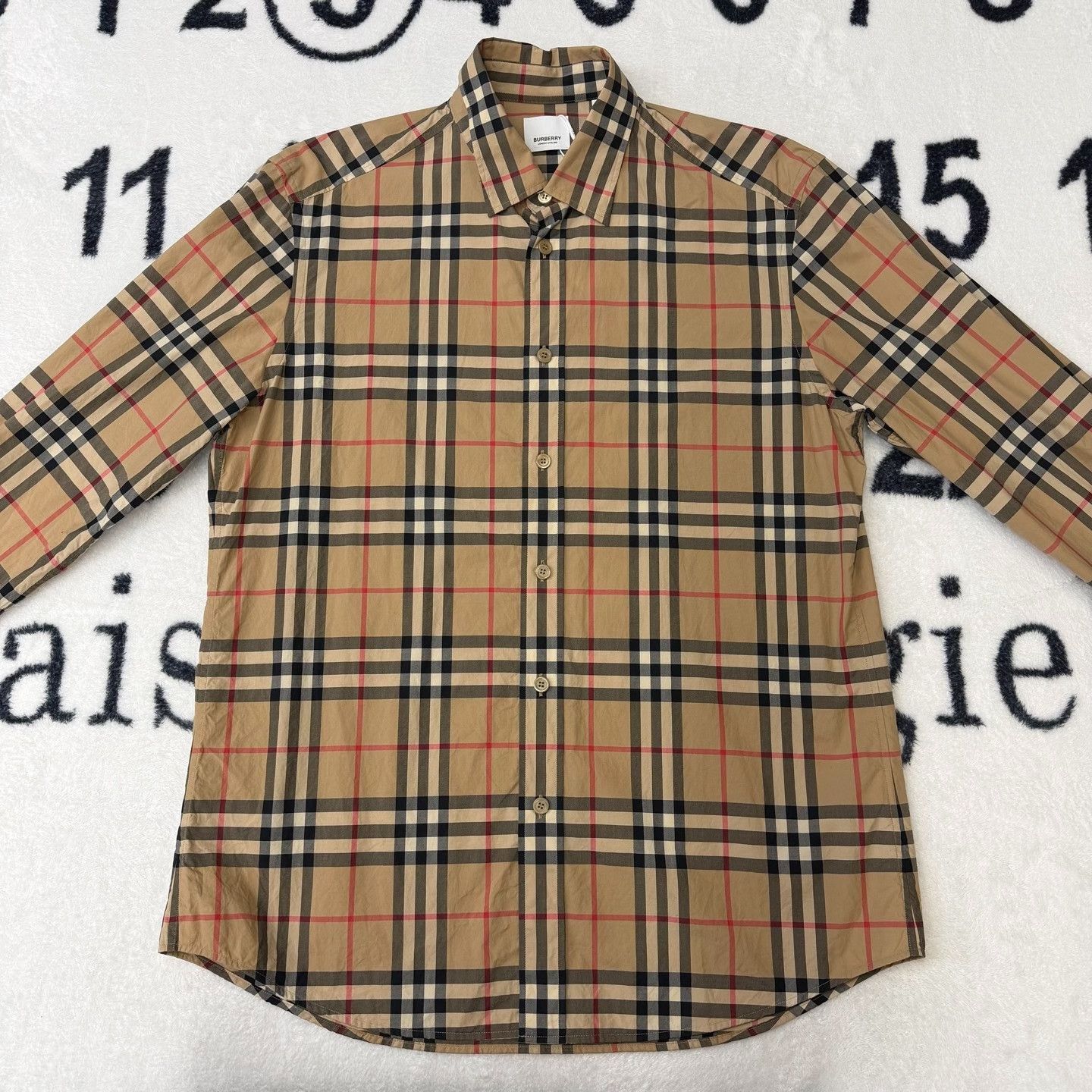 Burberry Burberry Plaid Beige Shirt l Men Size US L / EU 52-54 / 3 - 1 Thumbnail