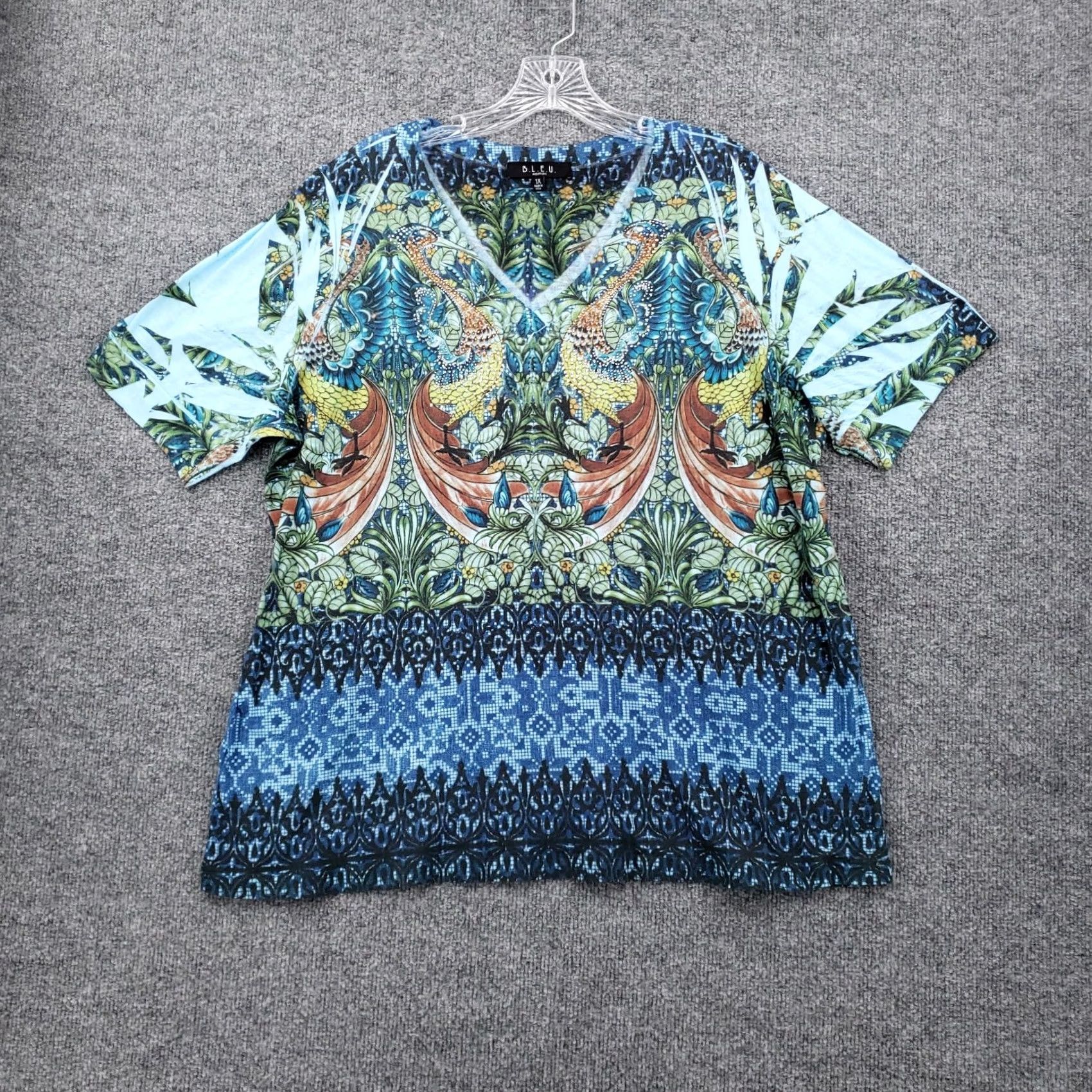 Vintage B.L.E.U Top Womens 1X Plus Blue Floral V Neck Embellished Short Sleeve USA Boho Y2K Blouse Size XL / US 12-14 / IT 48-50 - 2 Thumbnail