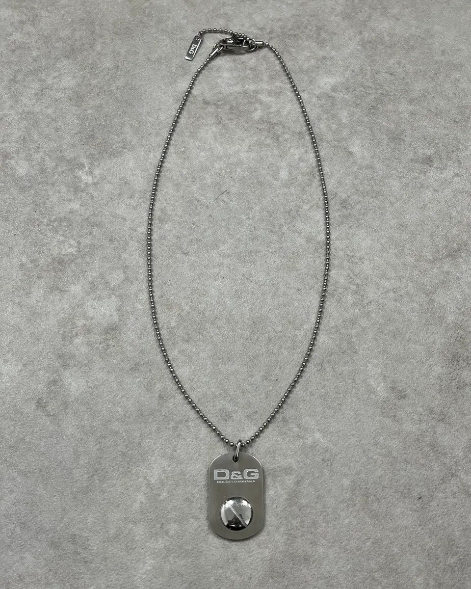 Dolce & Gabbana 2000s Dolce & Gabbana Grey Dog Tag Necklace Size ONE SIZE - 1 Thumbnail