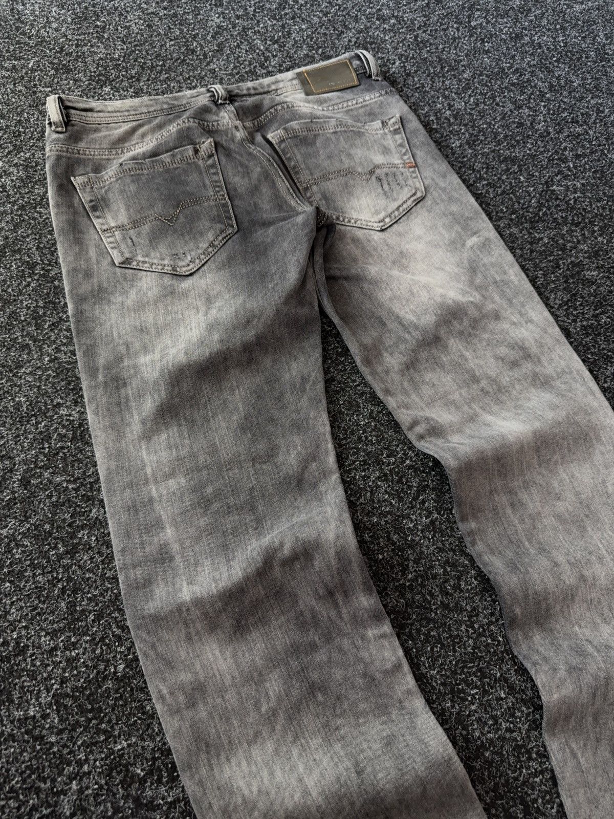 Designer × Diesel × Japanese Brand Diesel Viker Faded Denim Vintage Jeans I.g.b. Style Size US 33 - 15 Thumbnail